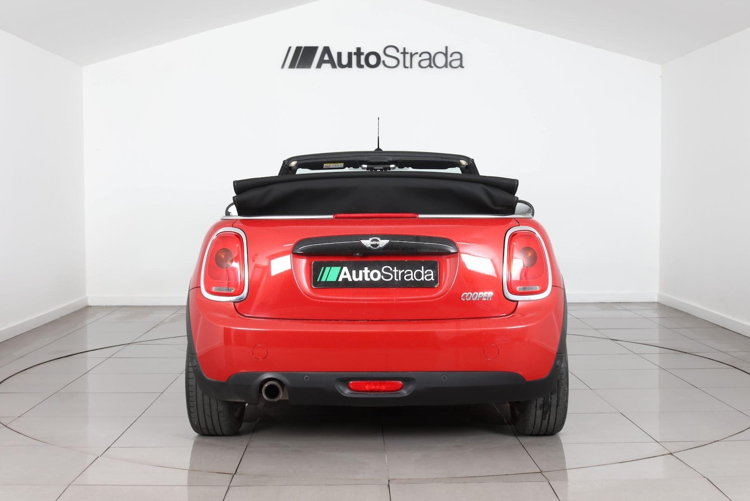 Used MINI Convertible 2016 for sale - 77768231: Photo 10