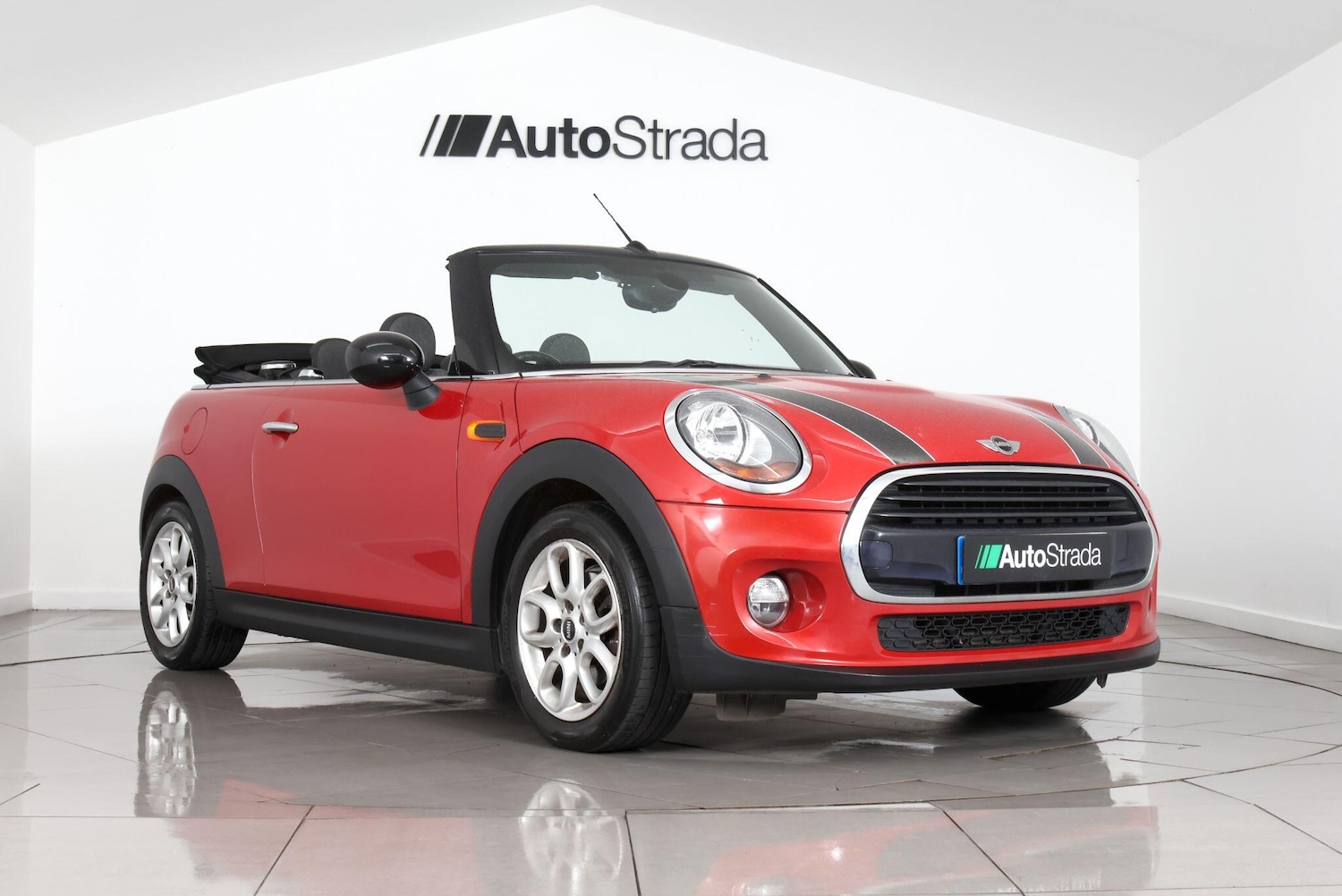 Used MINI Convertible 2016 for sale - 77768231: Photo 14