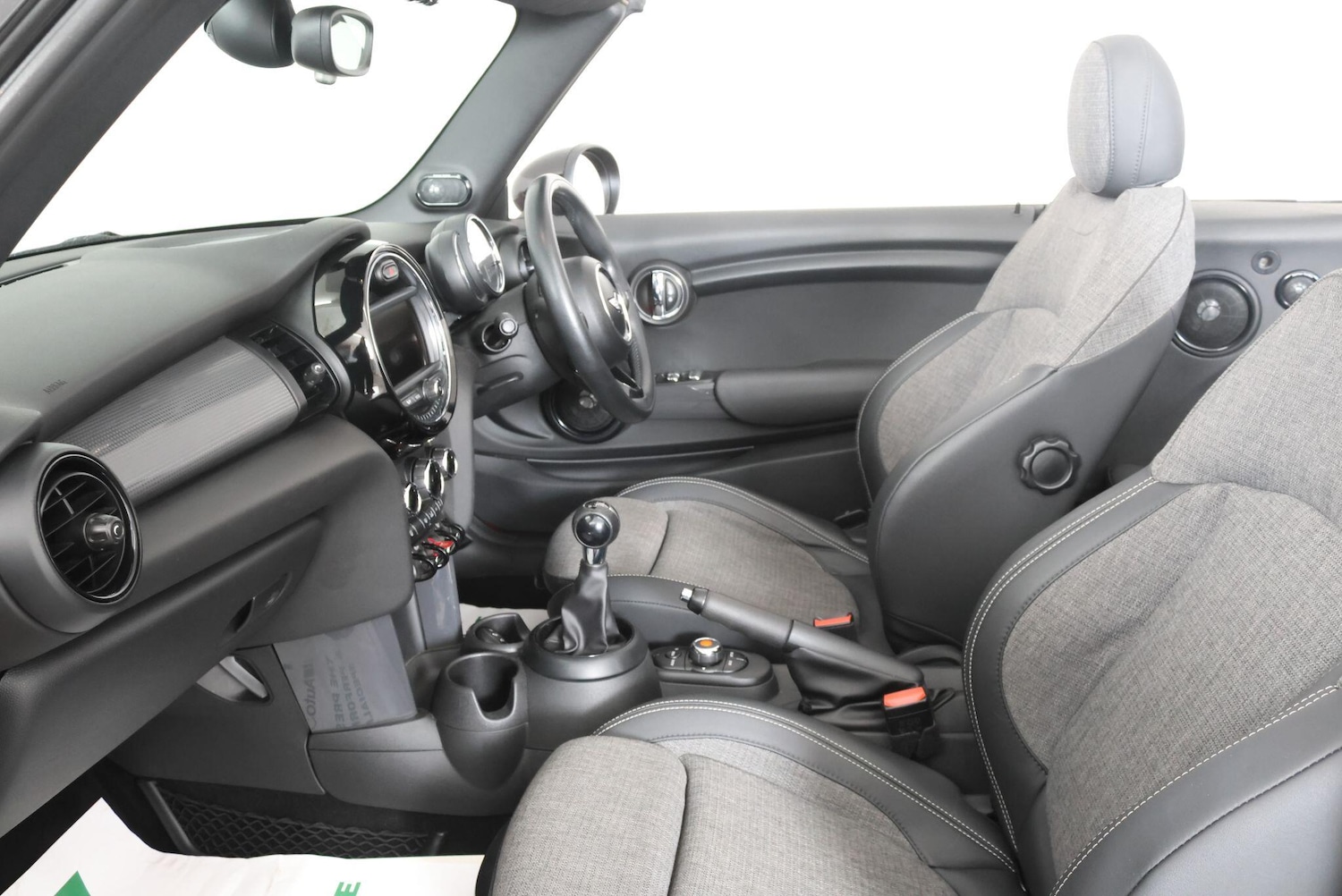 Used MINI Convertible 2016 for sale - 77768231: Photo 52