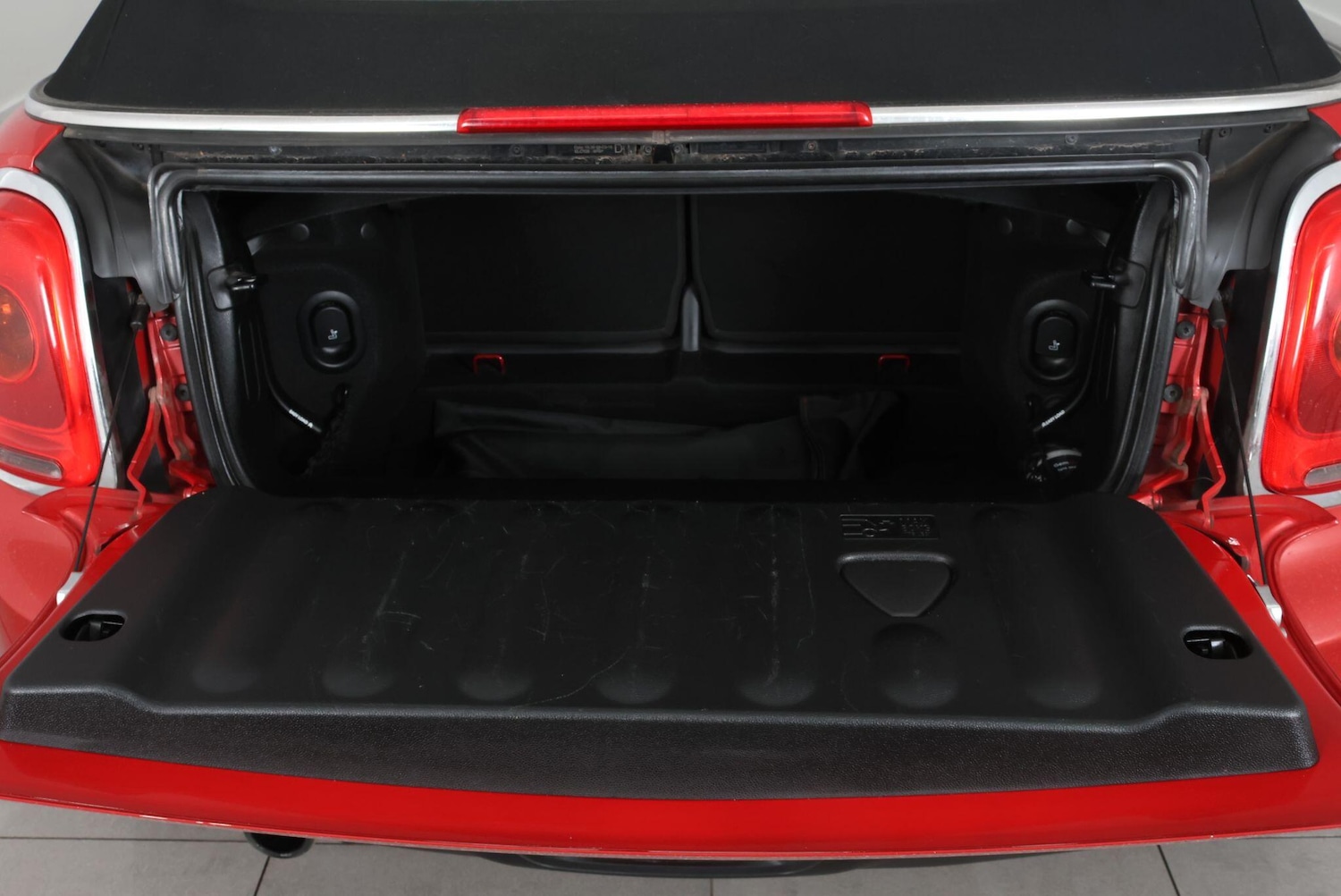 Used MINI Convertible 2016 for sale - 77768231: Photo 59