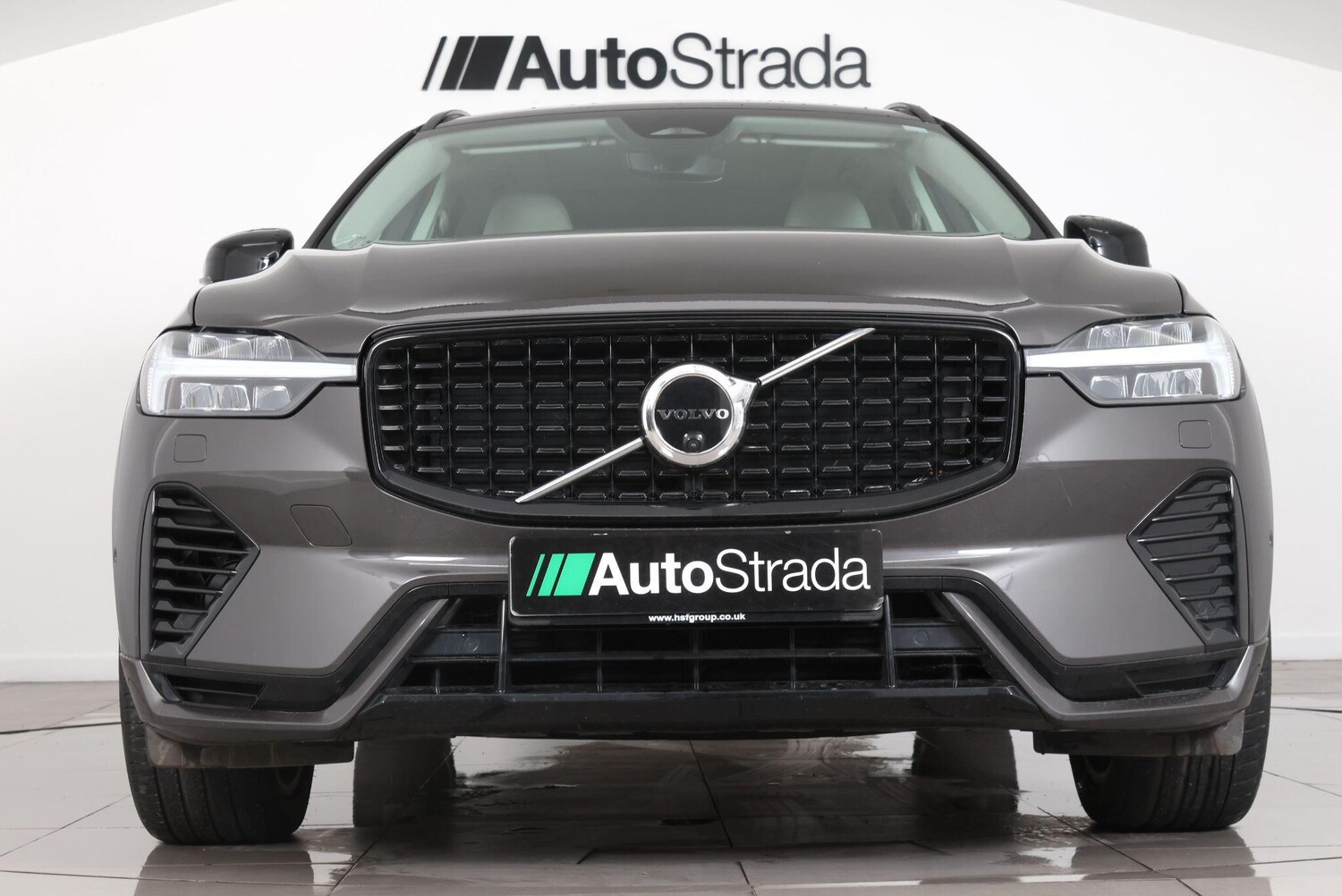 Used Volvo XC60 2023 for sale - 77705054: Photo 15