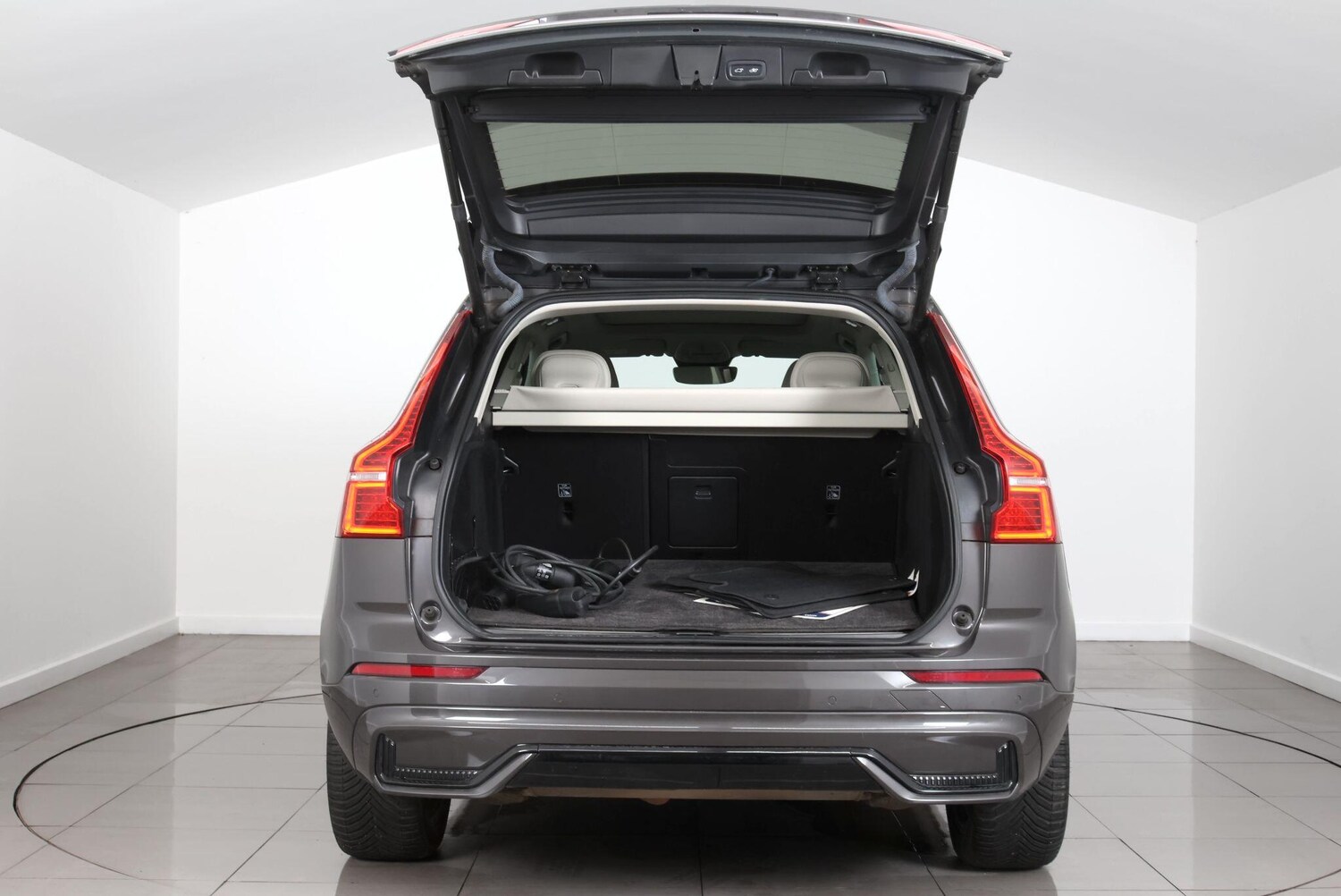 Used Volvo XC60 2023 for sale - 77705054: Photo 19