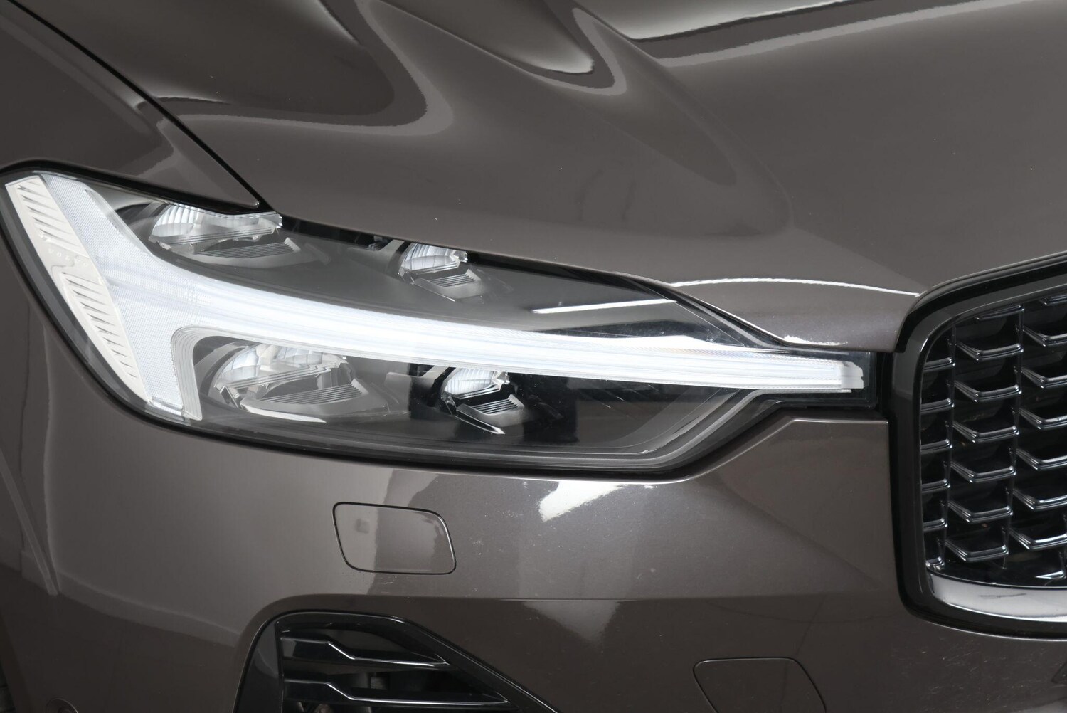 Used Volvo XC60 2023 for sale - 77705054: Photo 75