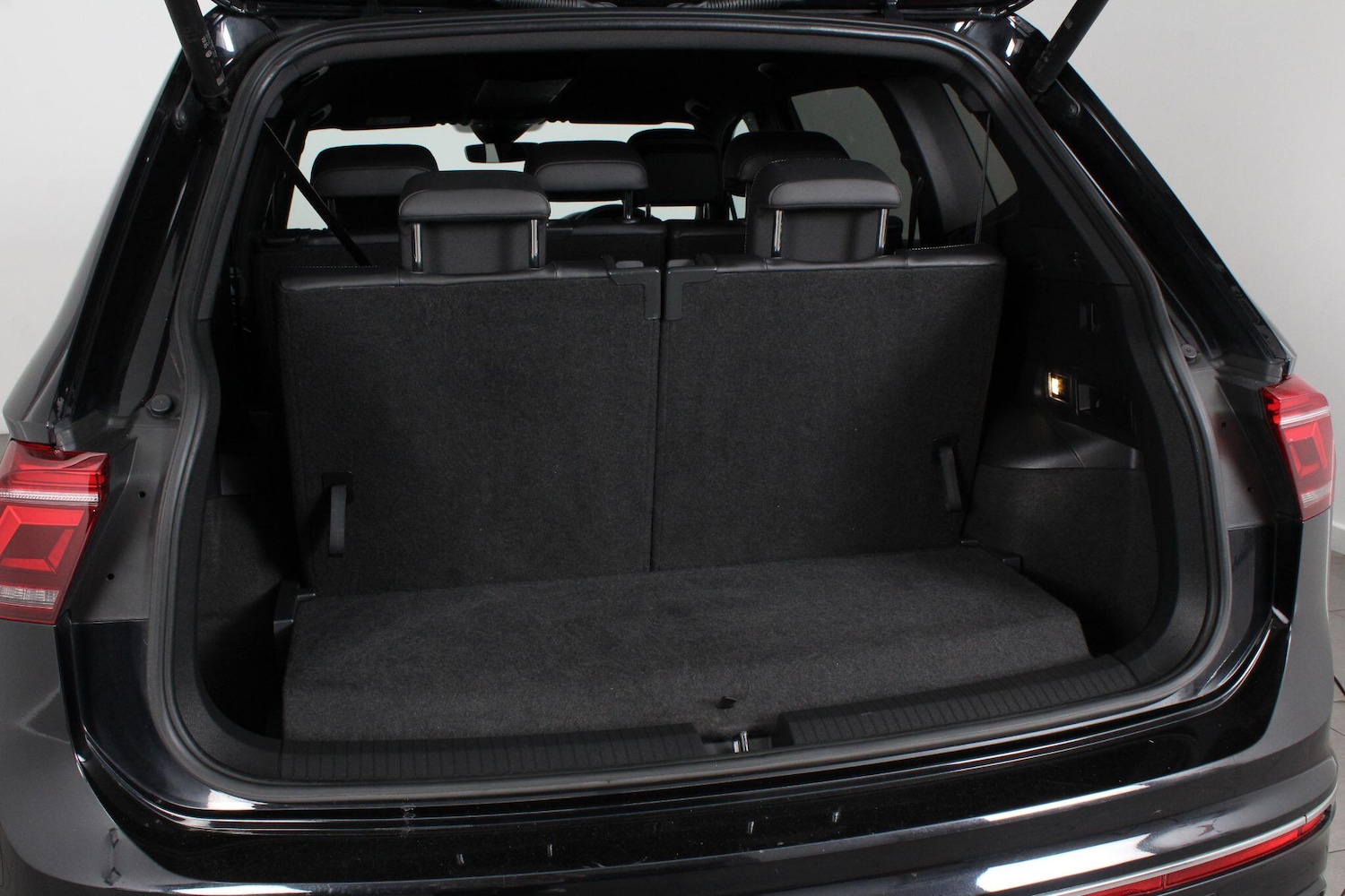 Used Volkswagen Tiguan Allspace 2022 for sale - 78171365: Photo 85