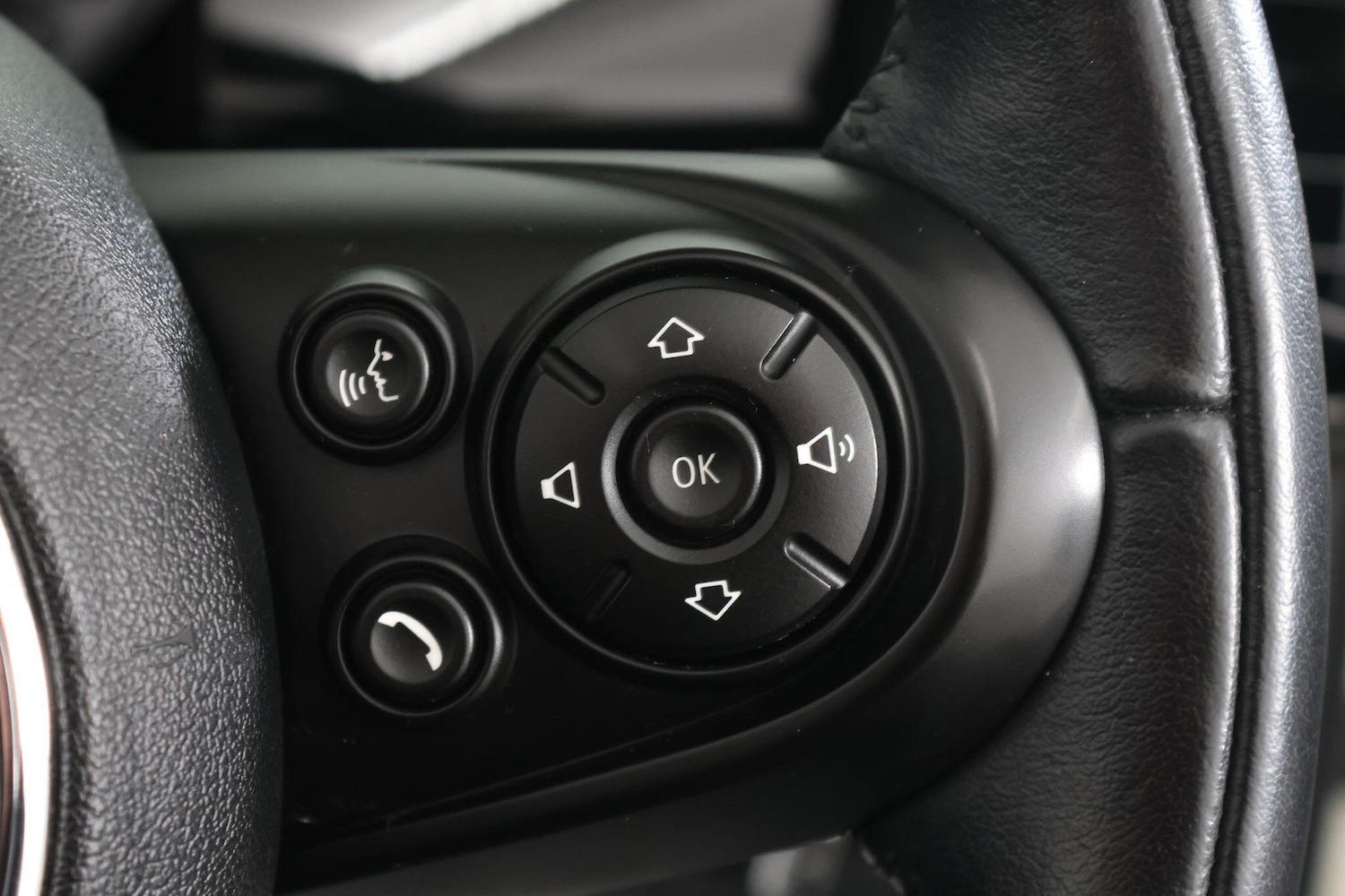 Used MINI Convertible 2017 for sale - 77109127: Photo 21