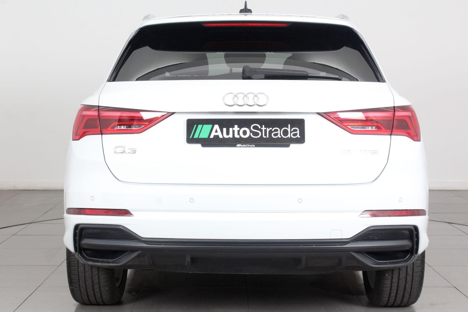 Used Audi Q3 2020 for sale - 76989607: Photo 12