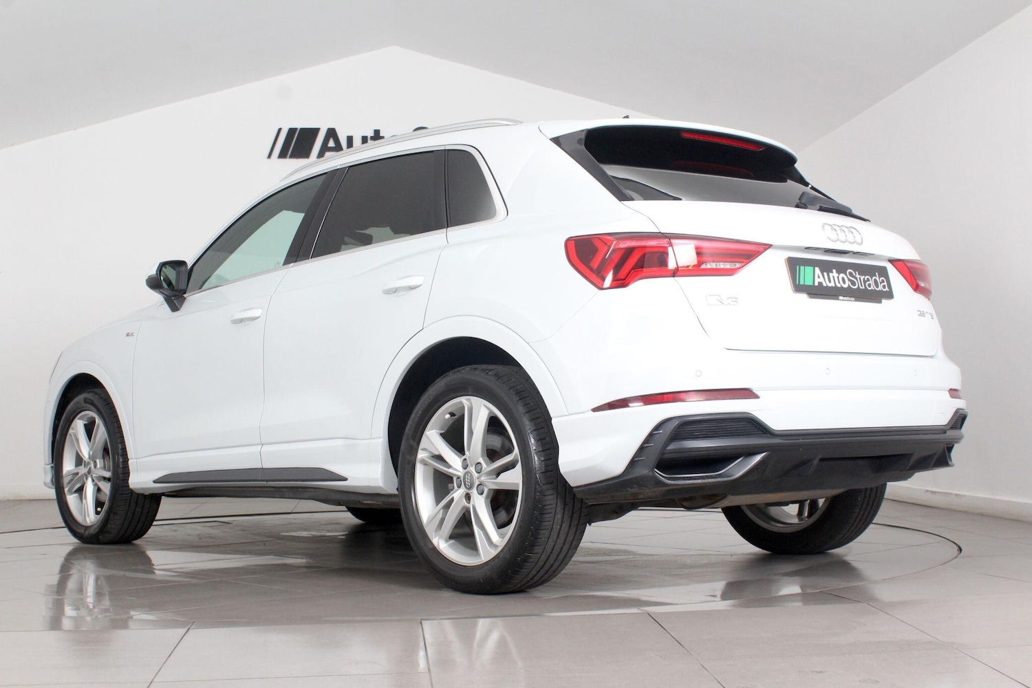 Used Audi Q3 2020 for sale - 76989607: Photo 20