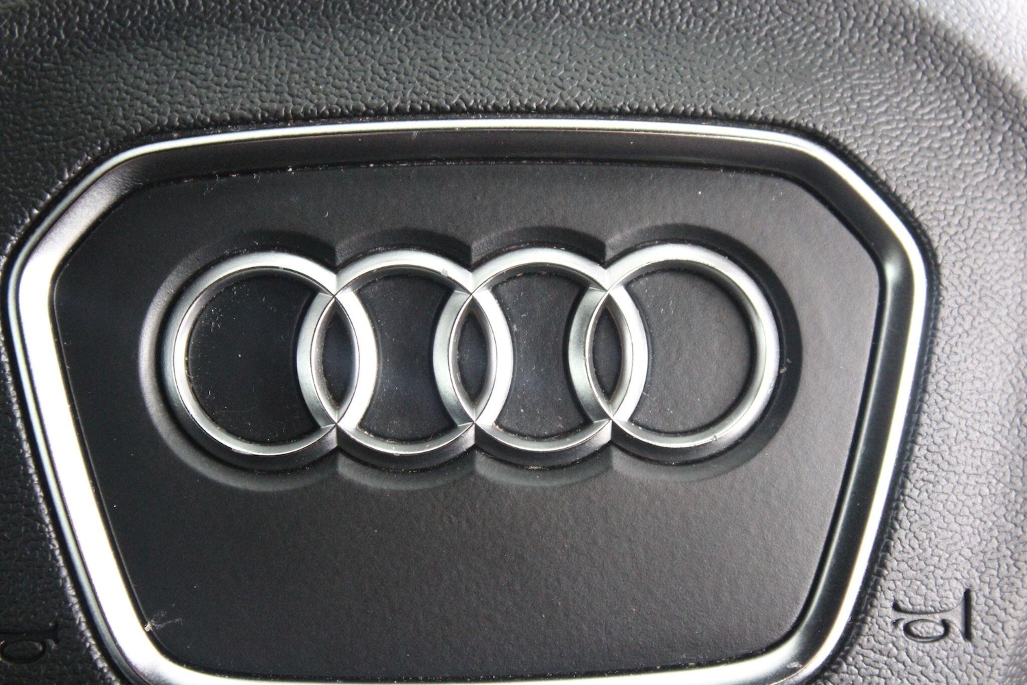 Used Audi Q3 2020 for sale - 76989607: Photo 29