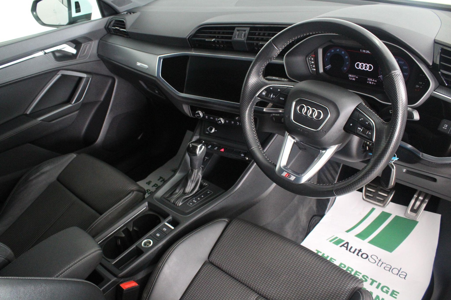 Used Audi Q3 2020 for sale - 76989607: Photo 3