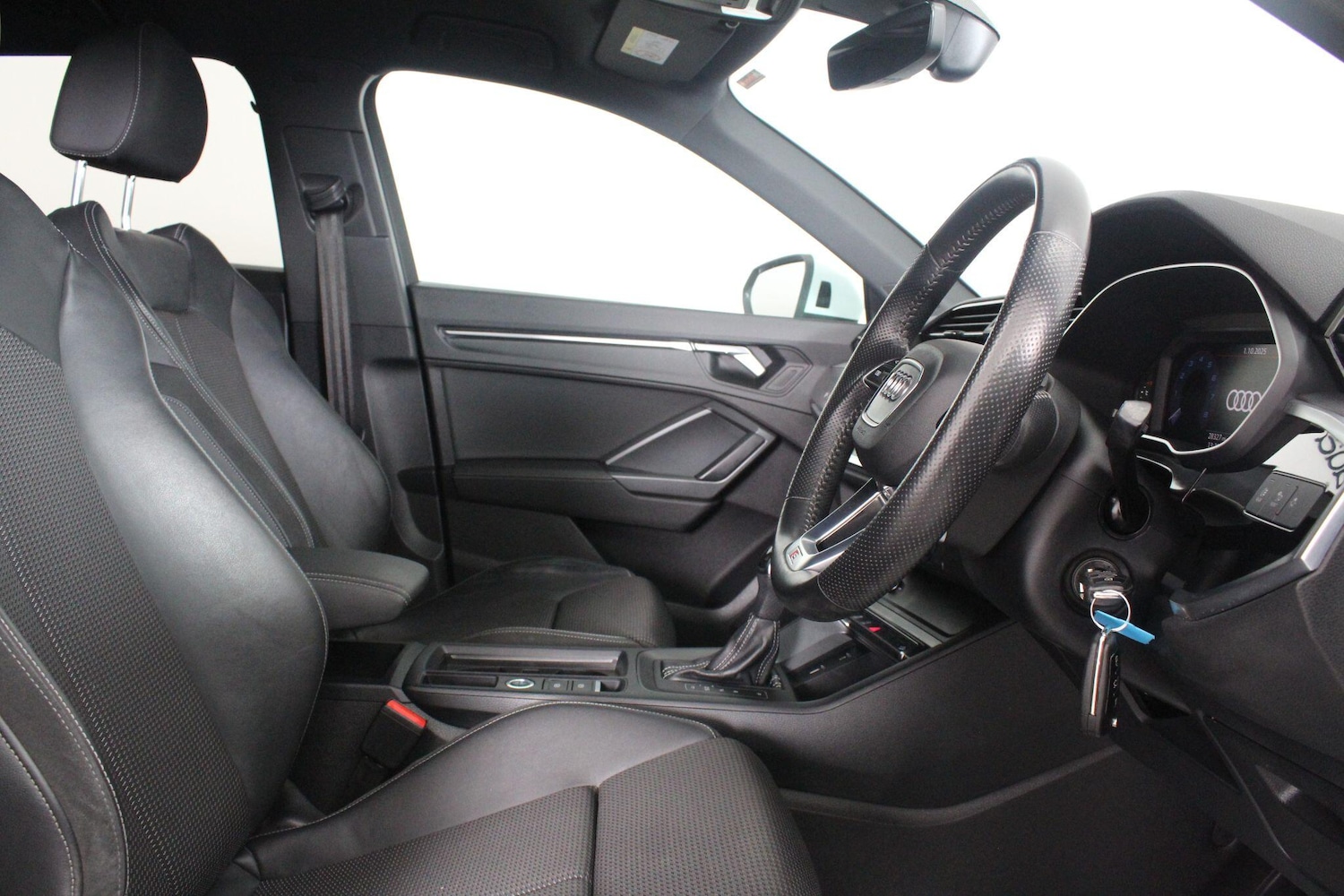 Used Audi Q3 2020 for sale - 76989607: Photo 55