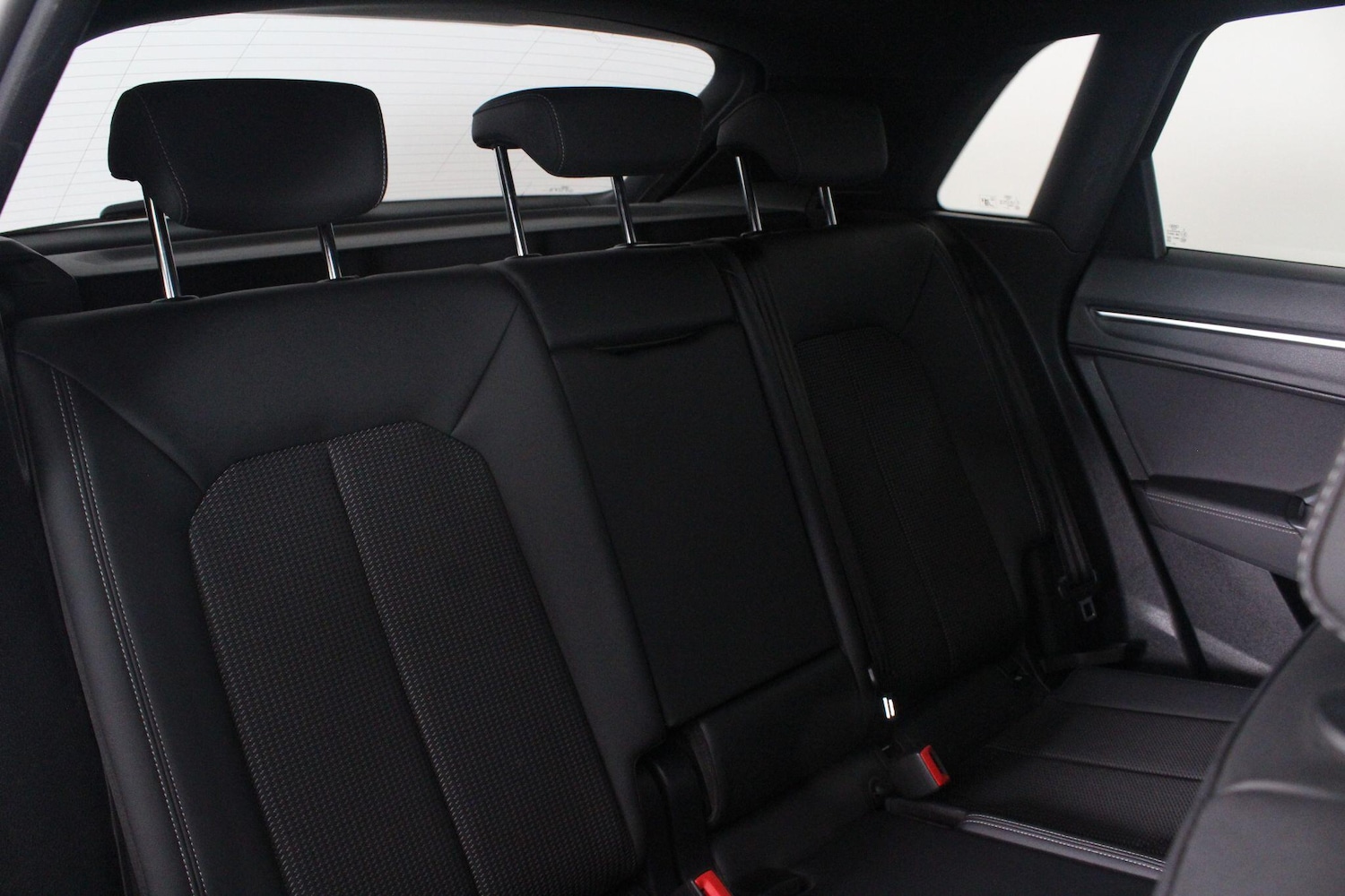 Used Audi Q3 2020 for sale - 76989607: Photo 60