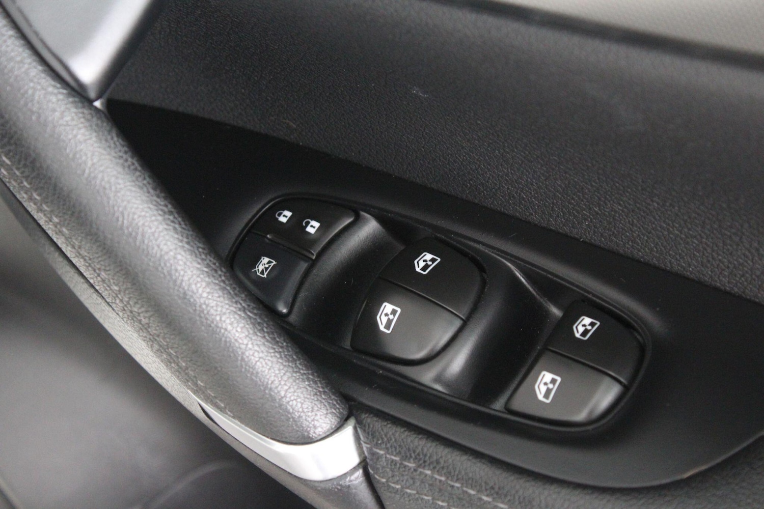 Used Nissan Qashqai for sale - 76996300: Photo 46