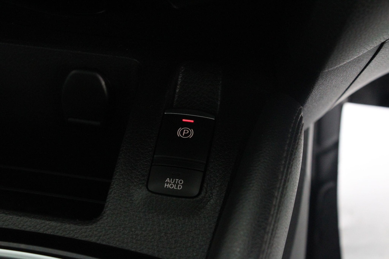 Used Nissan Qashqai for sale - 76996300: Photo 52