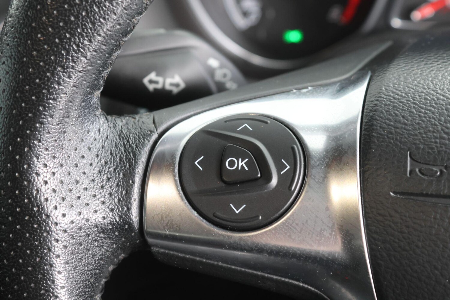 Used Ford Focus 2013 for sale - 77838692: Photo 25