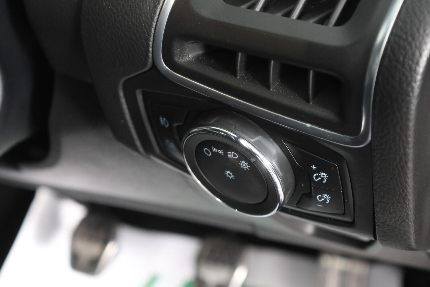 Used Ford Focus 2013 for sale - 77838692: Photo 37