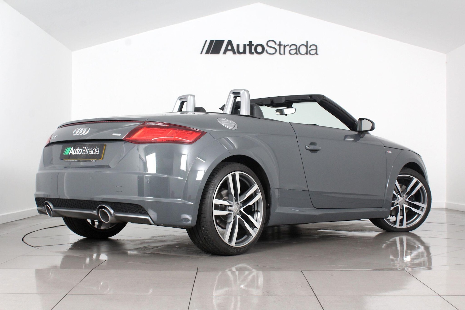 Used Audi TT 2015 for sale - 76991052: Photo 14
