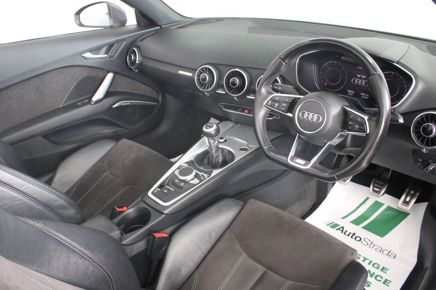 Used Audi TT 2015 for sale - 76991052: Photo 3