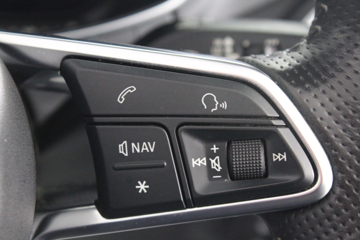 Used Audi TT 2015 for sale - 76991052: Photo 36