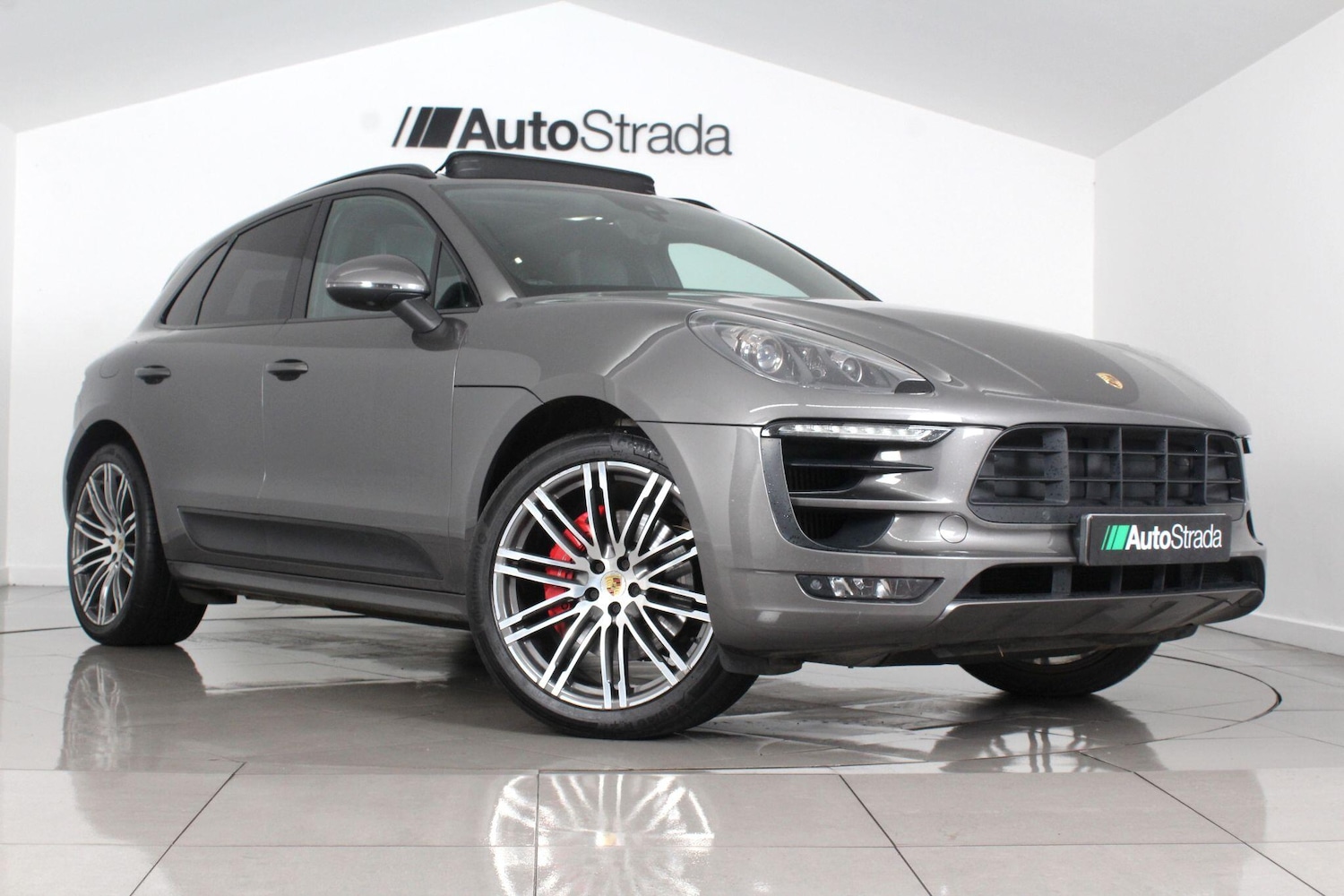 Used Porsche Macan for sale - 76994839: Photo 1