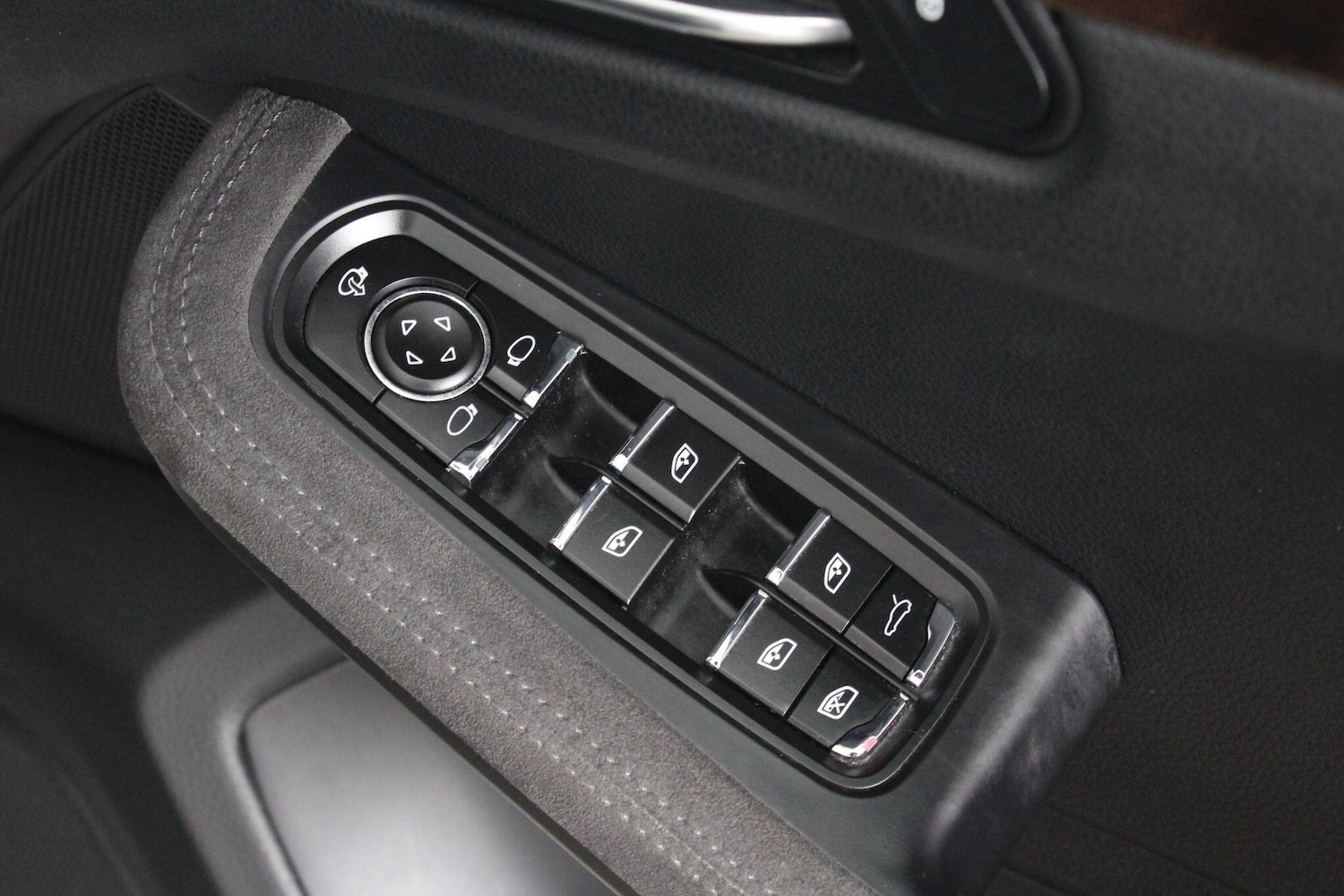 Used Porsche Macan for sale - 76994839: Photo 45