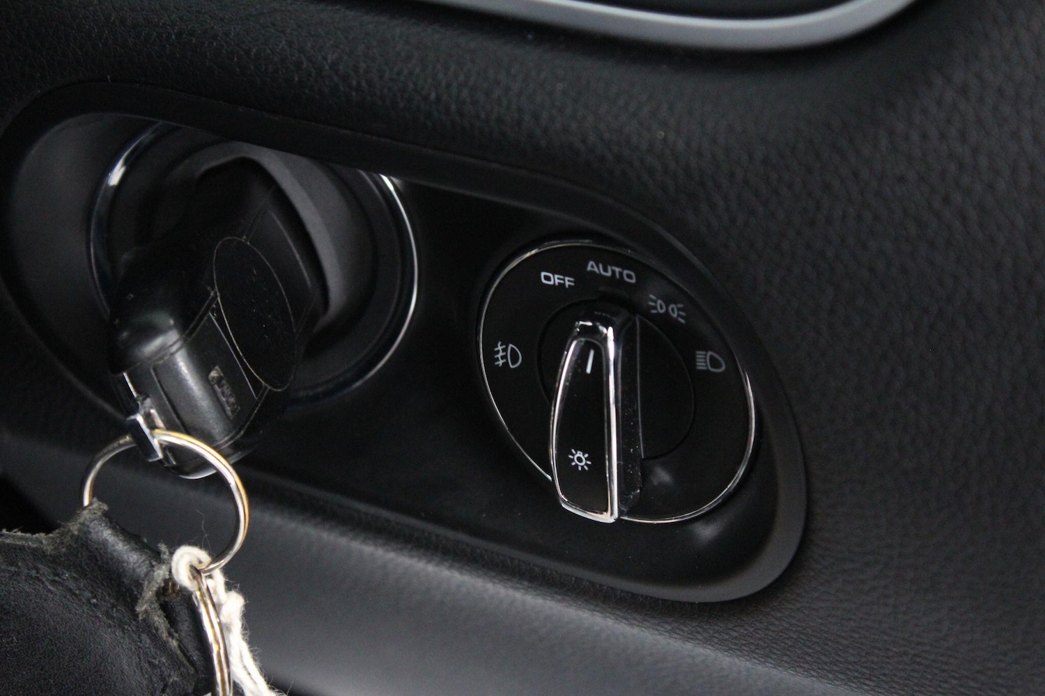 Used Porsche Macan for sale - 76994839: Photo 47