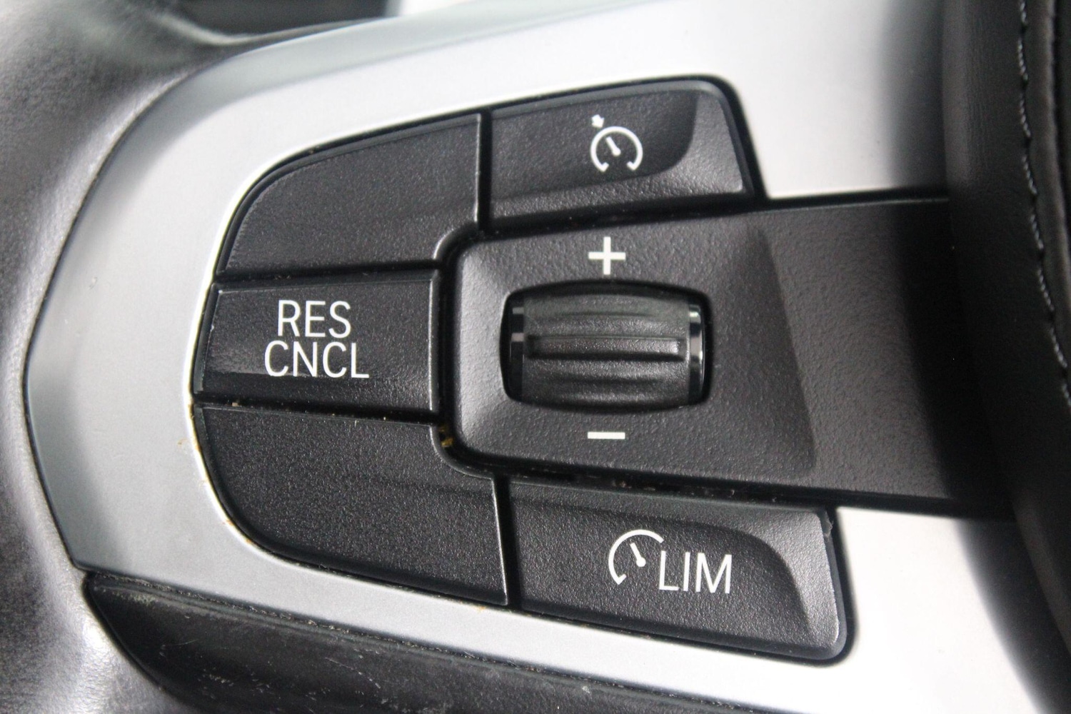 Used BMW X3 2018 for sale - 76989372: Photo 27