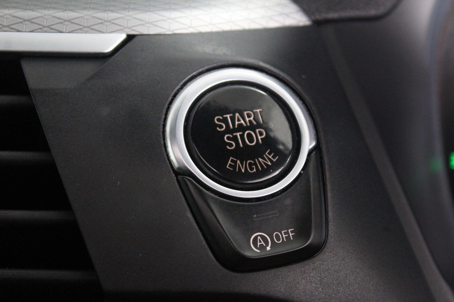 Used BMW X3 2018 for sale - 76989372: Photo 57