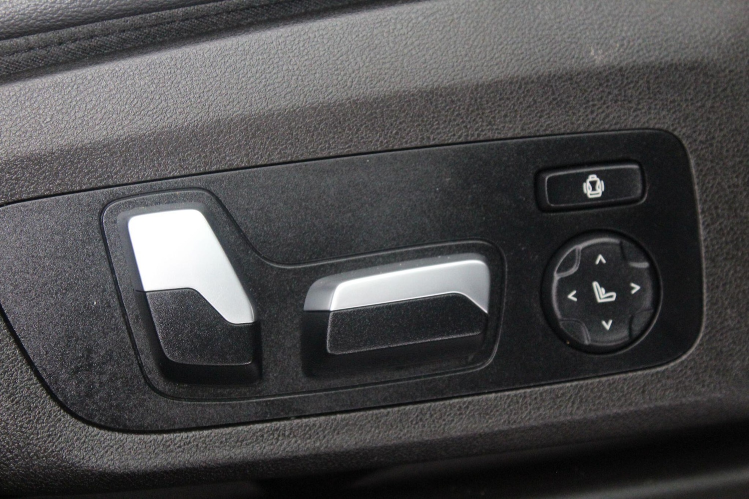 Used BMW X3 2018 for sale - 76989372: Photo 65