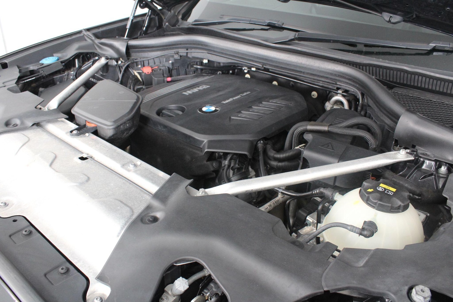 Used BMW X3 2018 for sale - 76989372: Photo 96