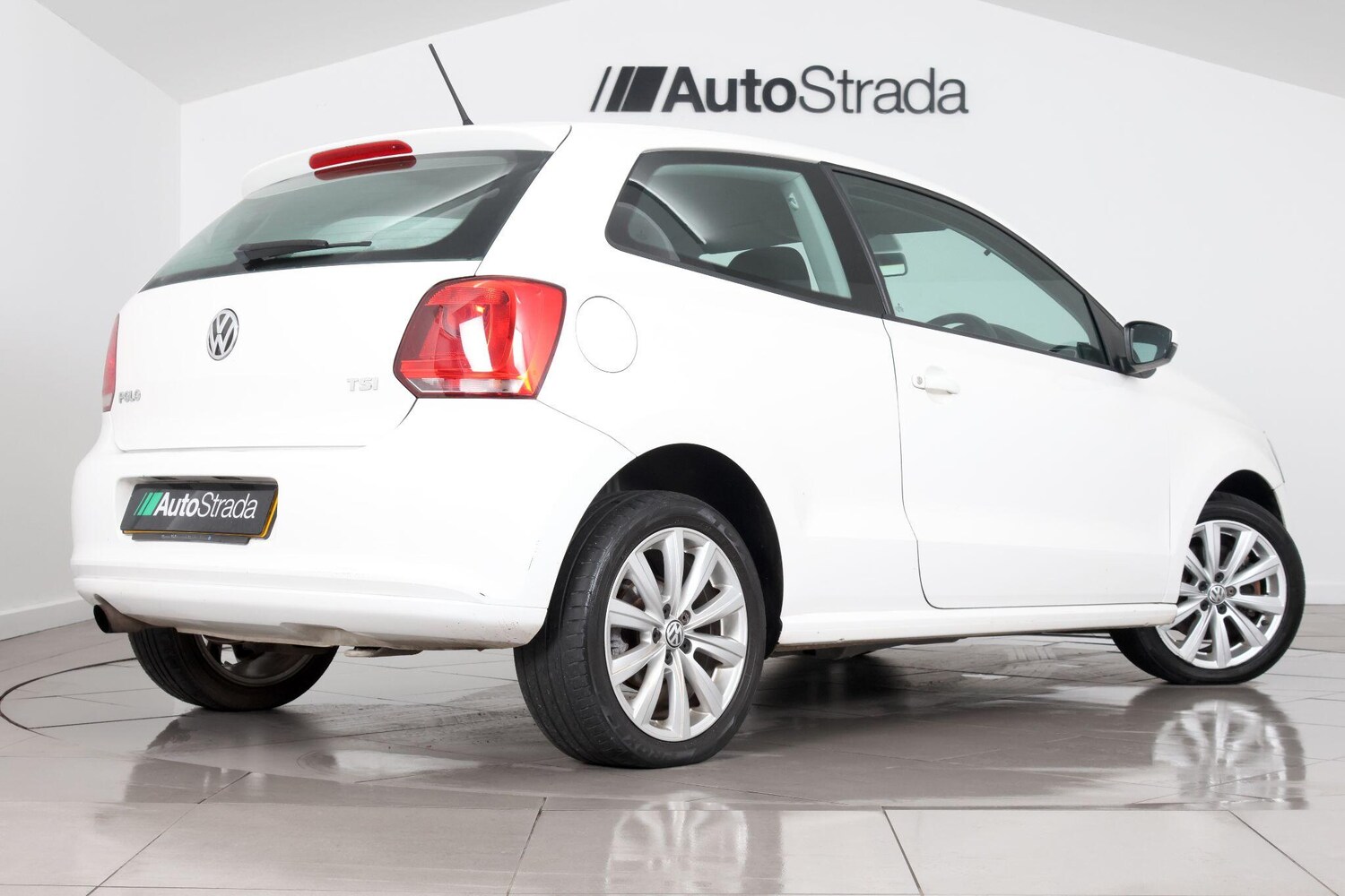 Used Volkswagen Polo for sale - 76993587: Photo 14