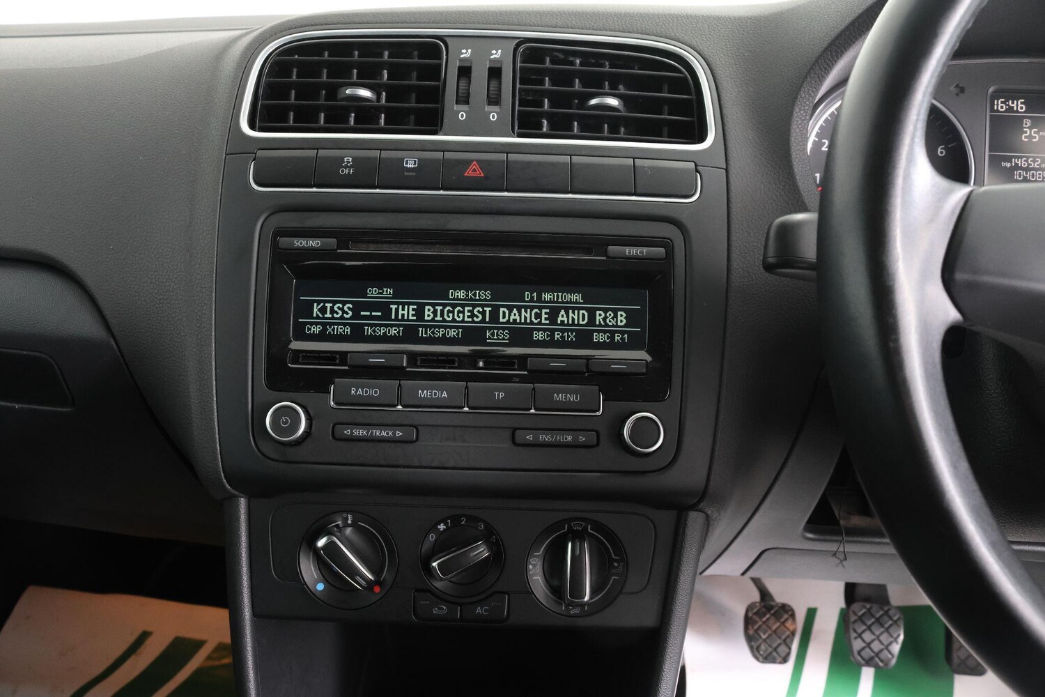 Used Volkswagen Polo for sale - 76993587: Photo 32