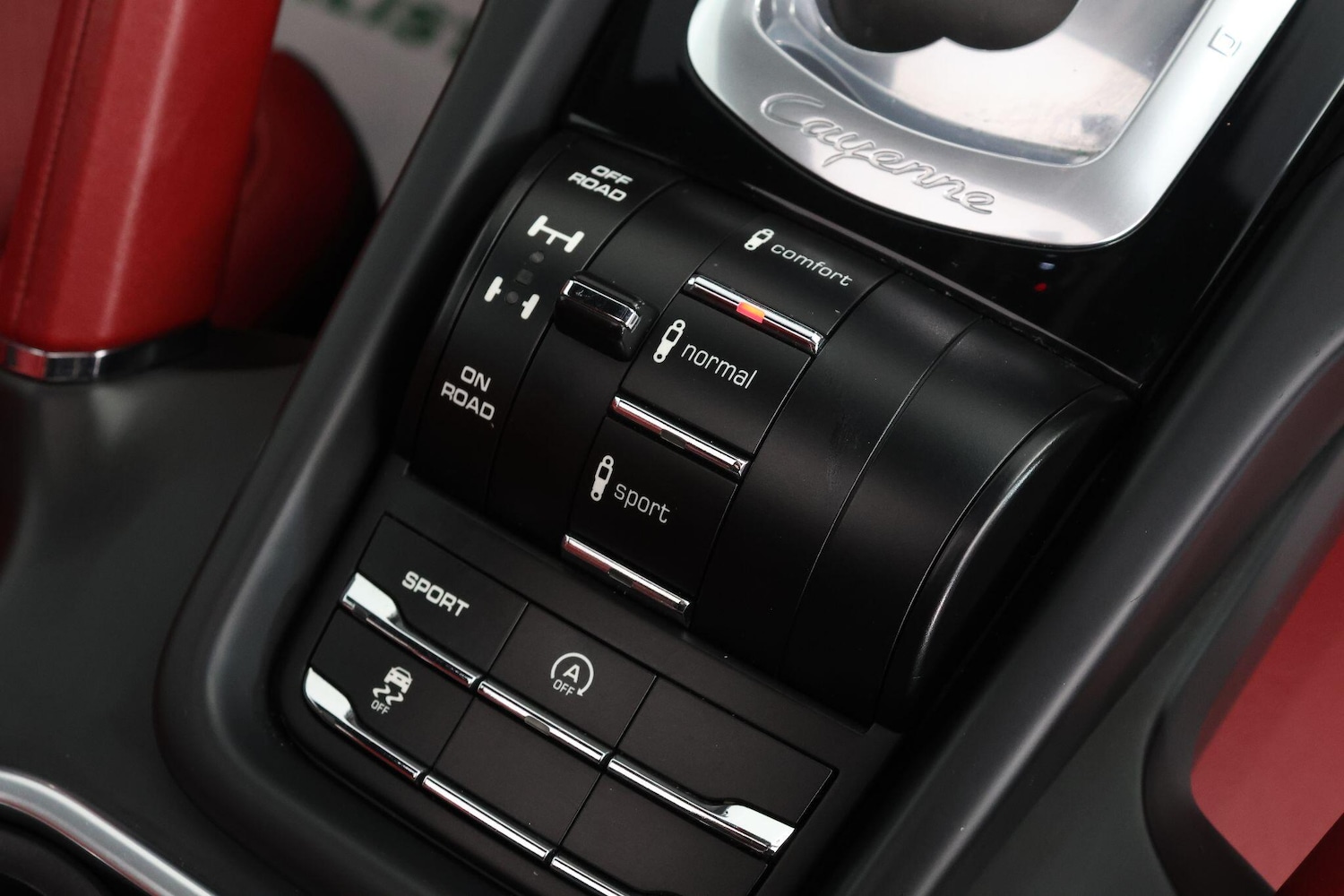 Used Porsche Cayenne 2014 for sale - 77016200: Photo 25