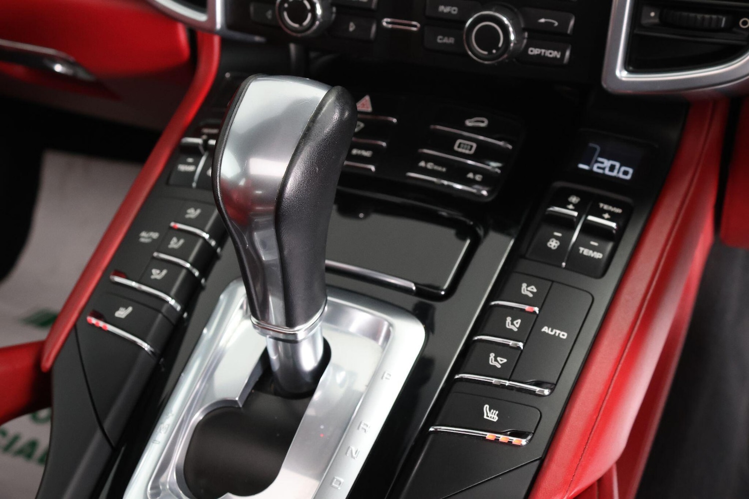 Used Porsche Cayenne 2014 for sale - 77016200: Photo 27