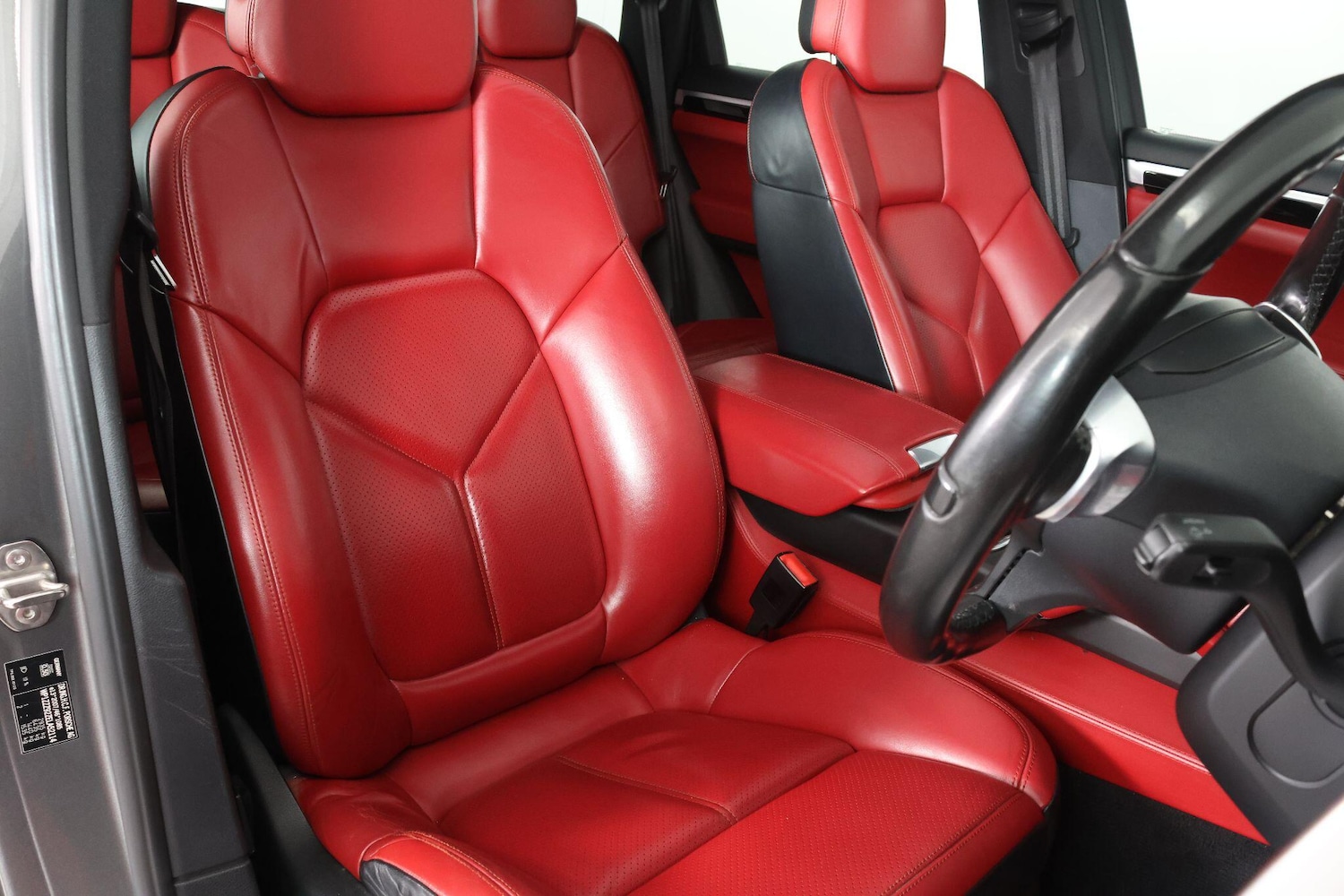 Used Porsche Cayenne 2014 for sale - 77016200: Photo 31