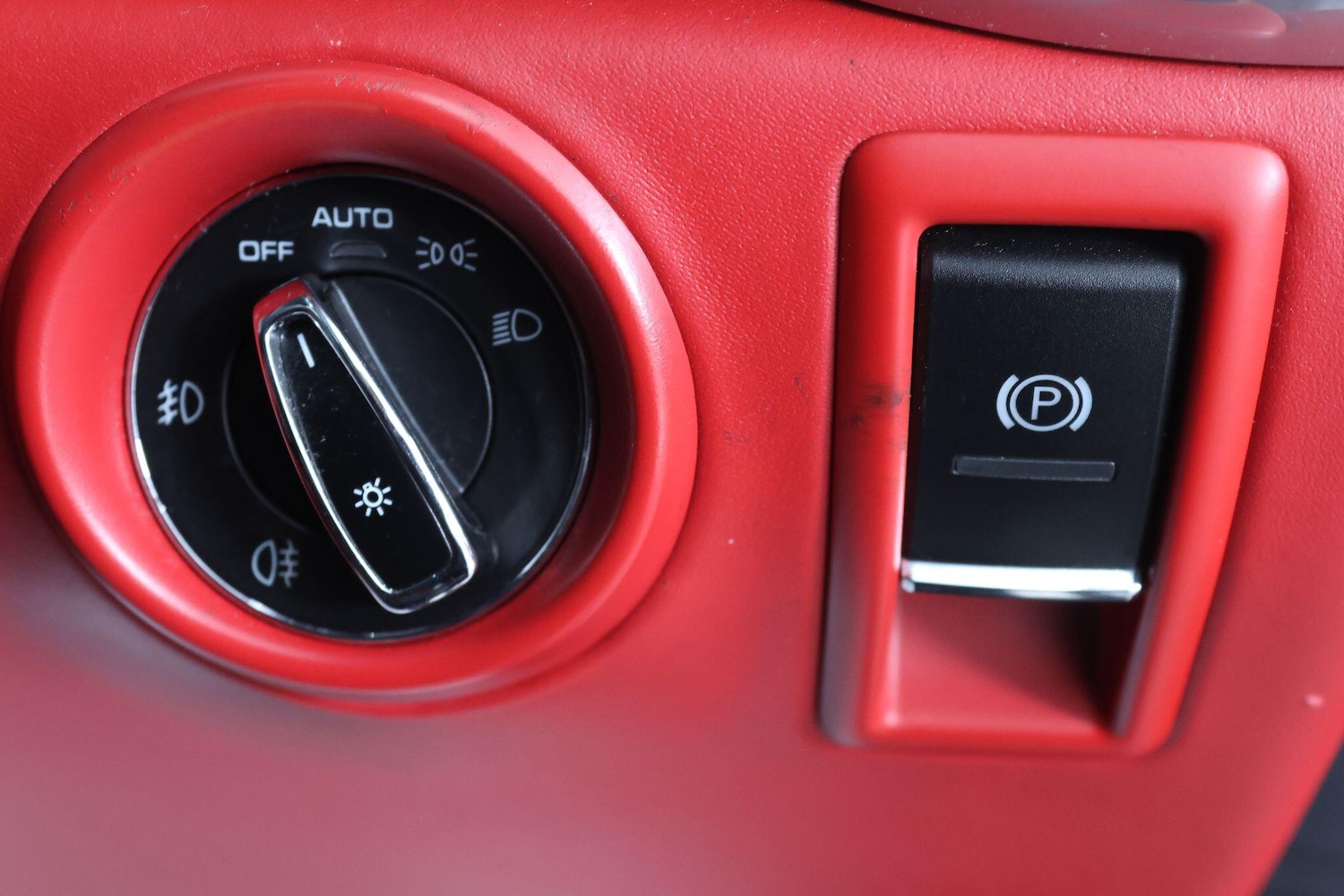 Used Porsche Cayenne 2014 for sale - 77016200: Photo 37