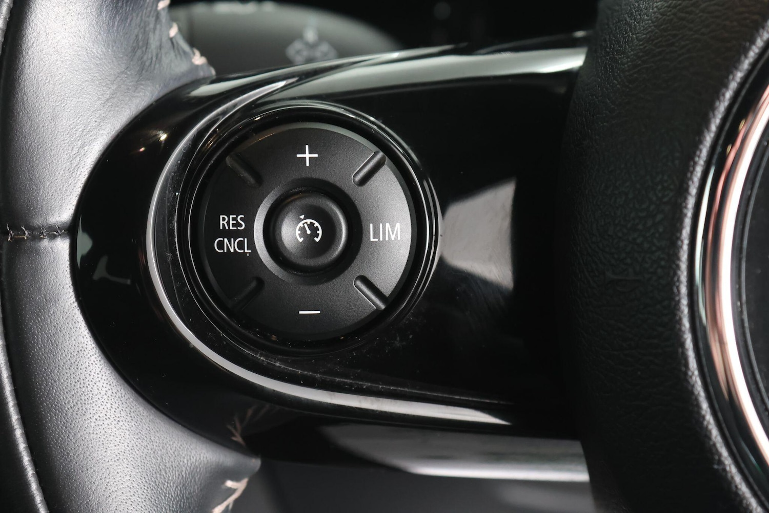 Used MINI Clubman 2018 for sale - 77646940: Photo 20