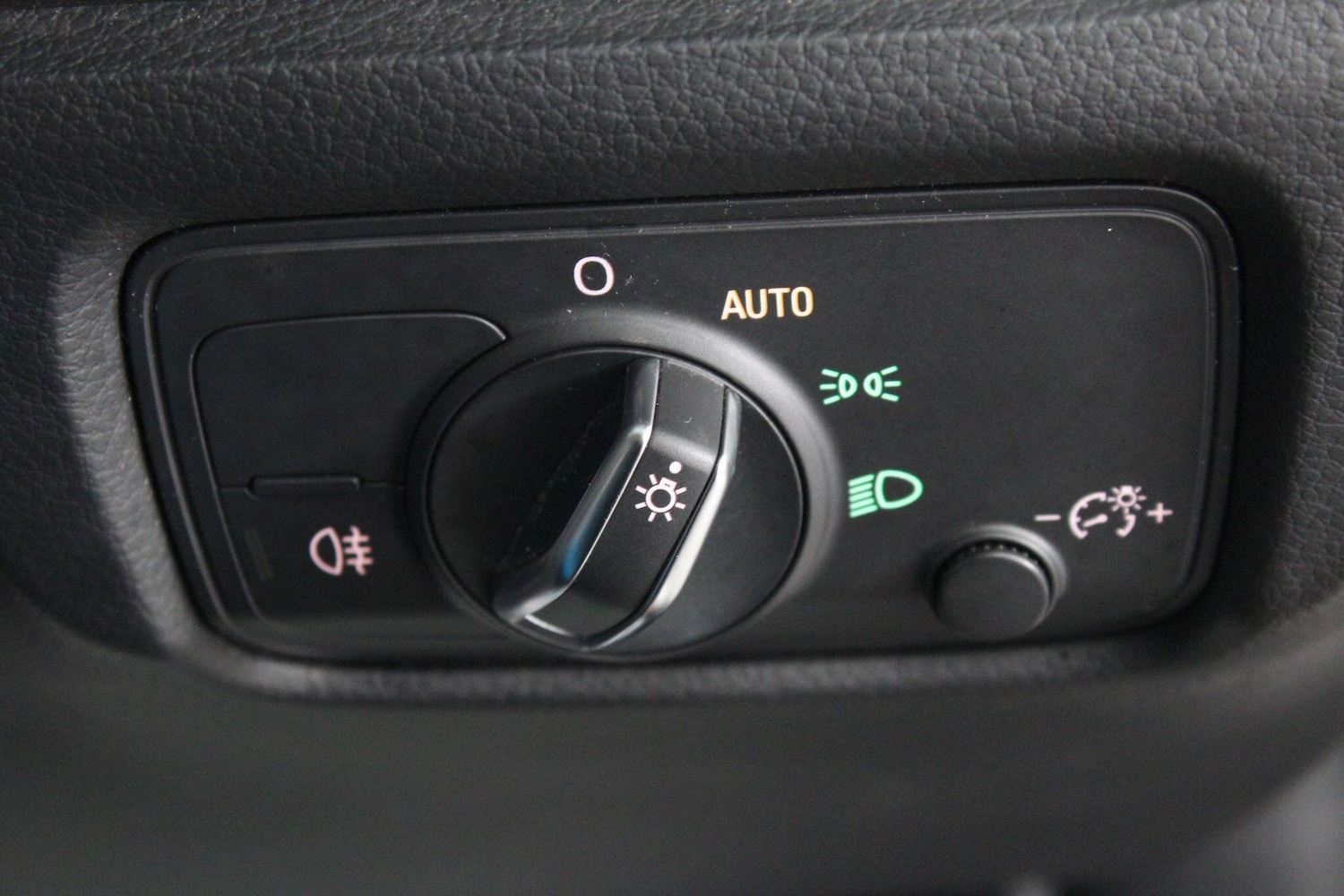 Used Audi S3 for sale - 76995194: Photo 50