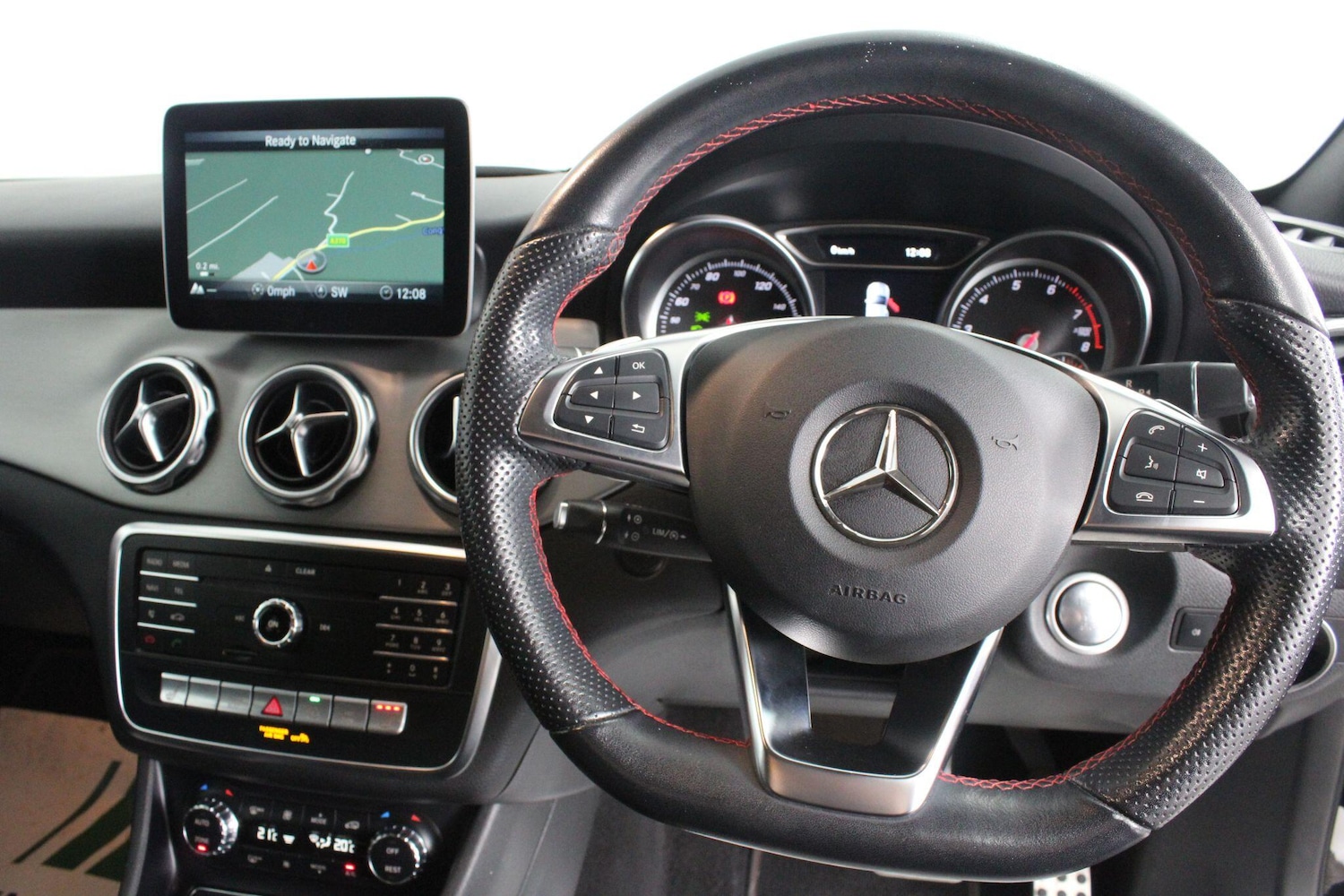 Used Mercedes-Benz GLA for sale - 77174960: Photo 24