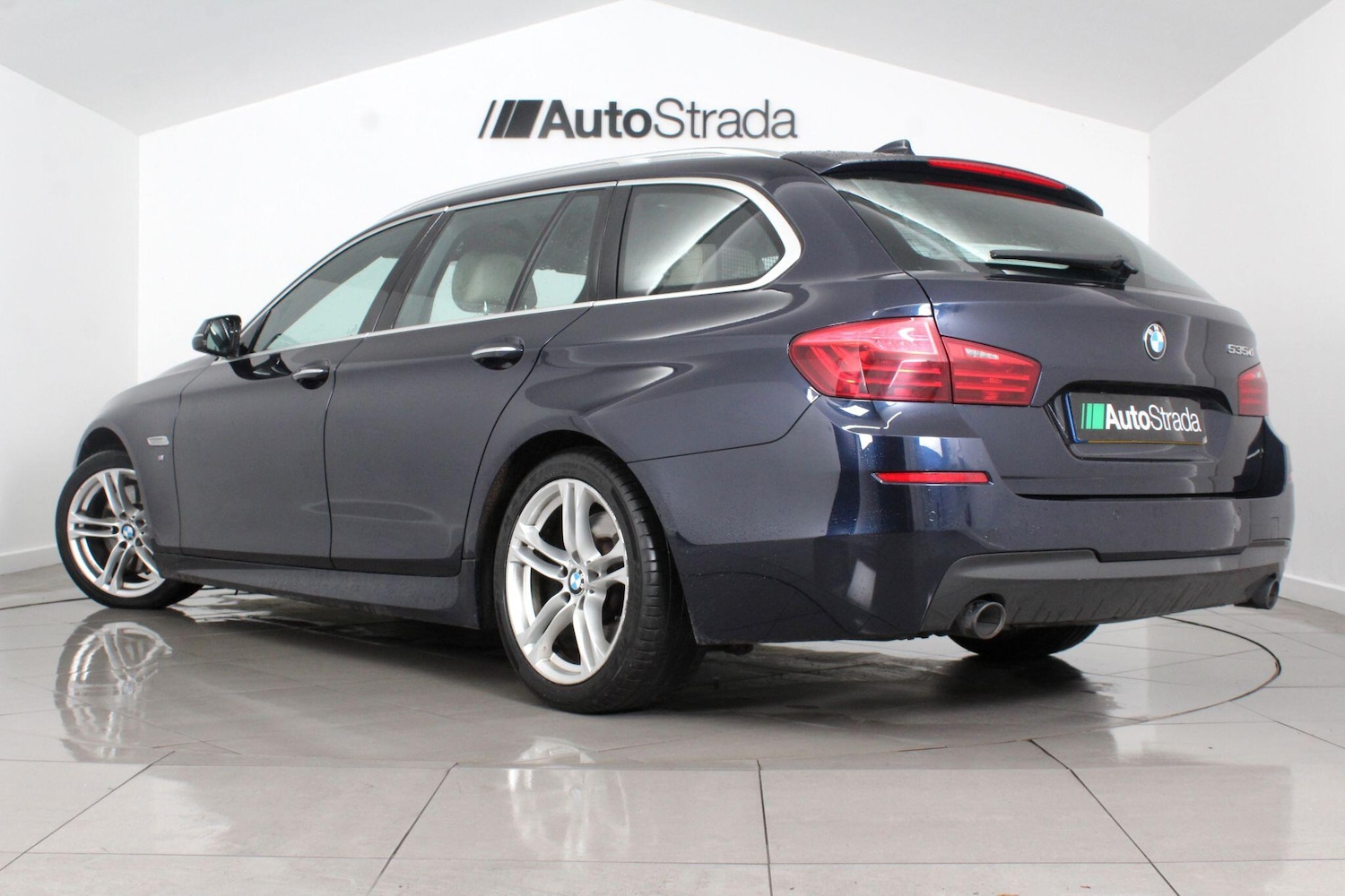 Used BMW 5 Series 2015 for sale - 76990155: Photo 10