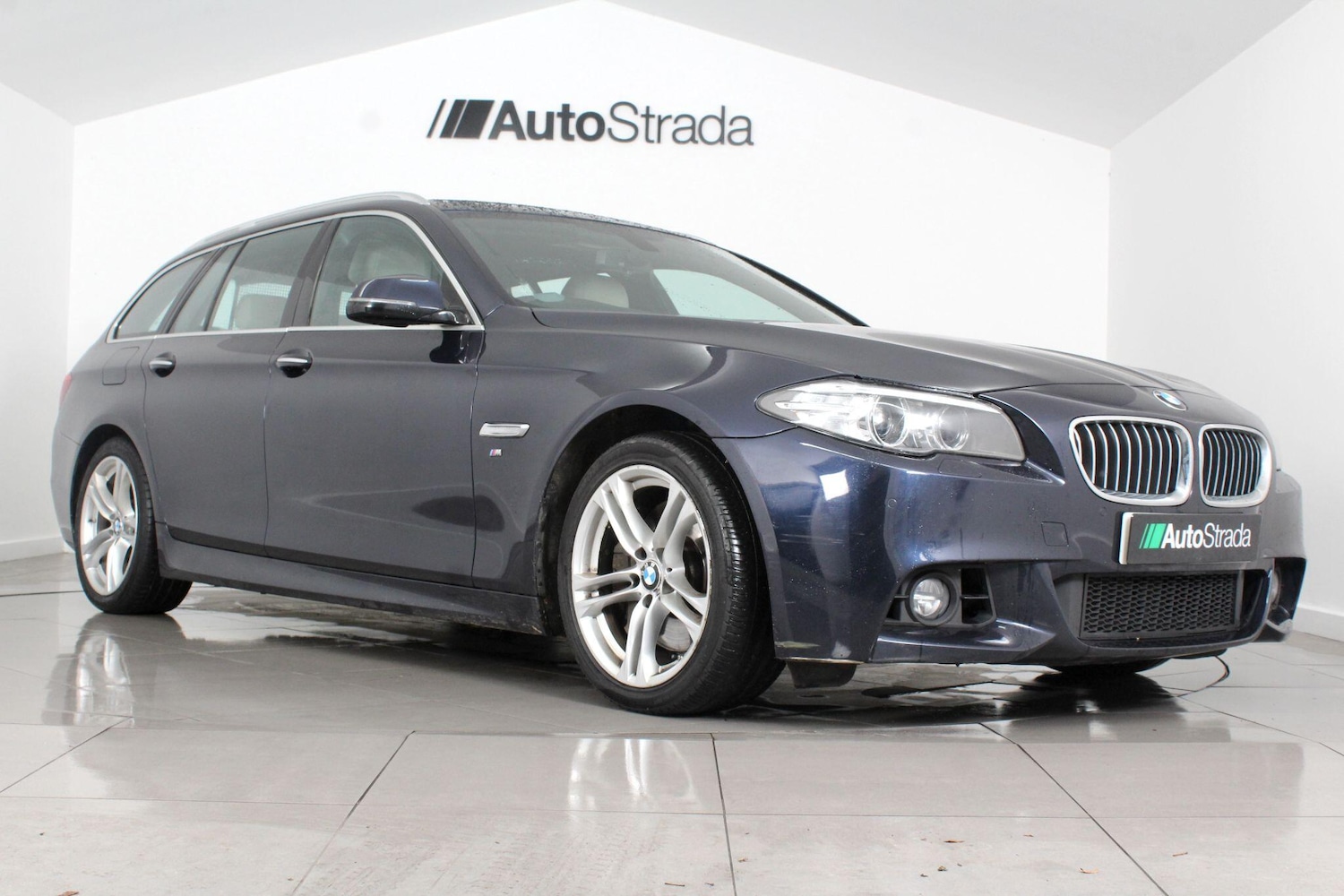 Used BMW 5 Series 2015 for sale - 76990155: Photo 15