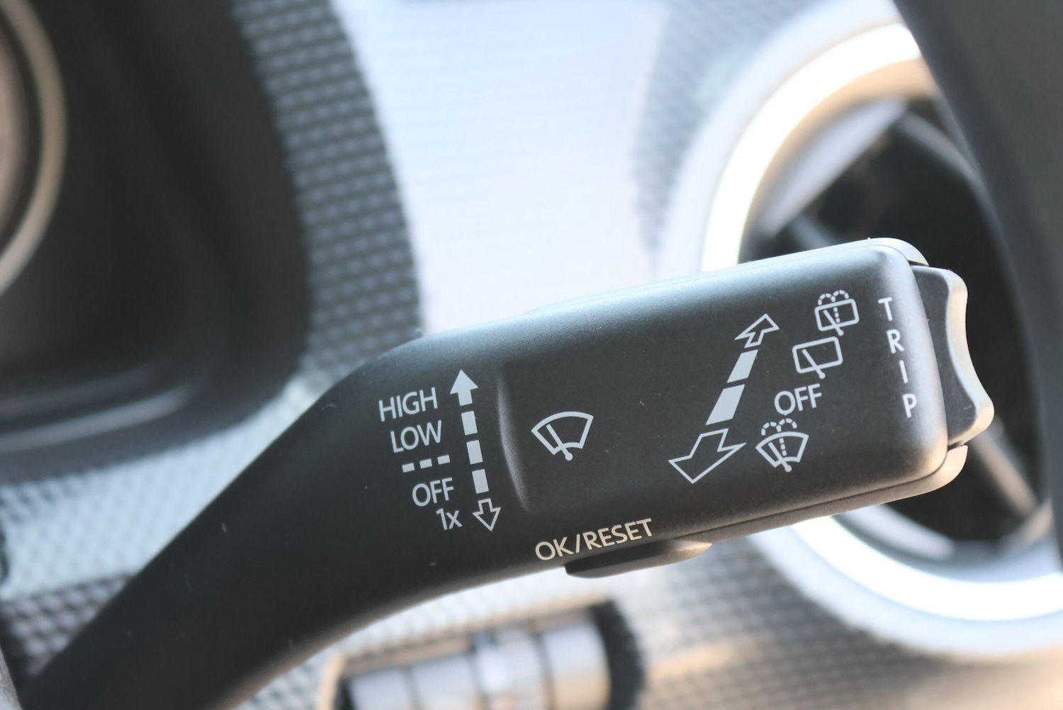 Used Volkswagen up! 2019 for sale - 78185700: Photo 16