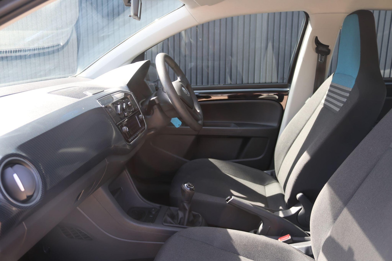 Used Volkswagen up! 2019 for sale - 78185700: Photo 30