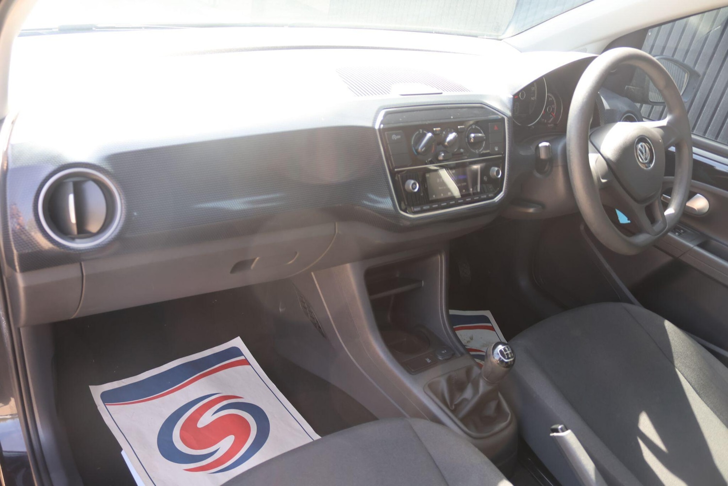 Used Volkswagen up! 2019 for sale - 78185700: Photo 31