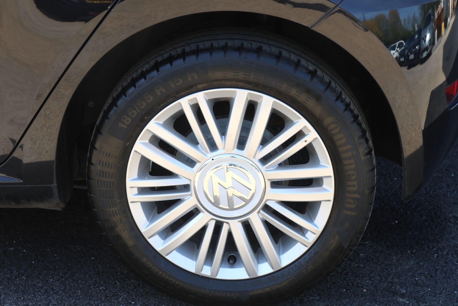 Used Volkswagen up! 2019 for sale - 78185700: Photo 41