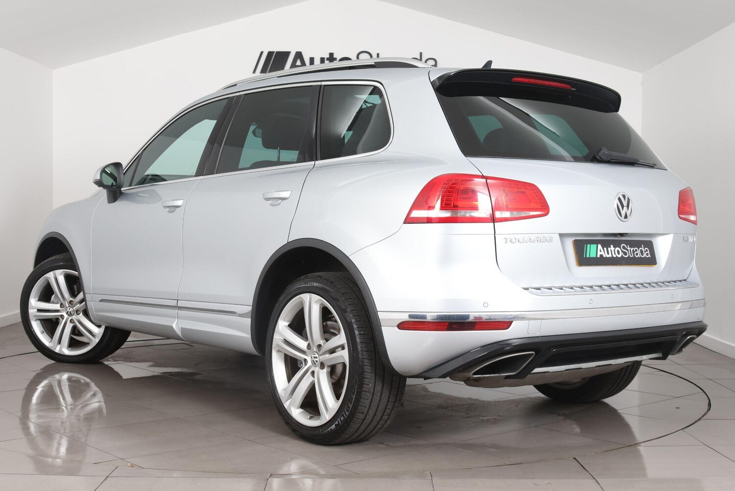 Used Volkswagen Touareg for sale - 77344825: Photo 10