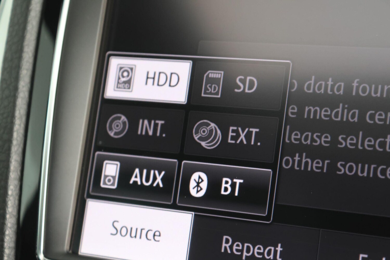 Used Volkswagen Touareg for sale - 77344825: Photo 44