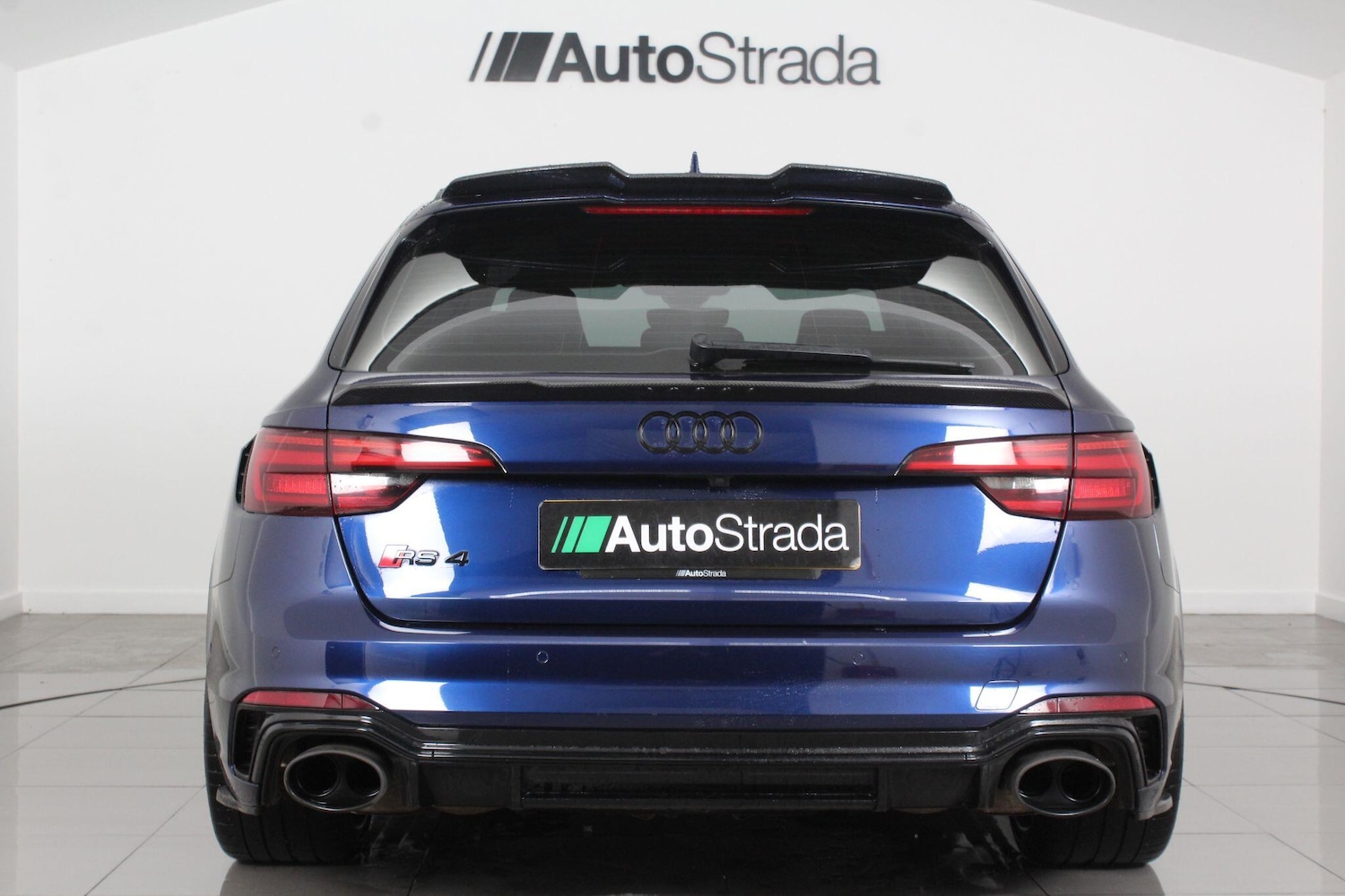 Used Audi RS4 2018 for sale - 76994368: Photo 11