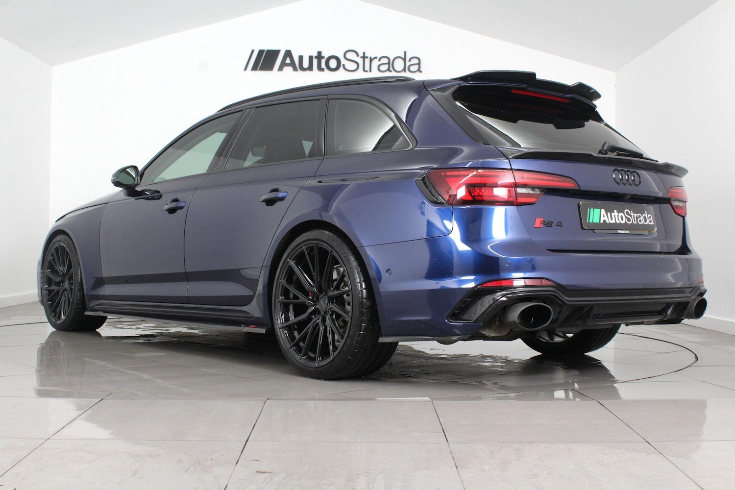 Used Audi RS4 2018 for sale - 76994368: Photo 20