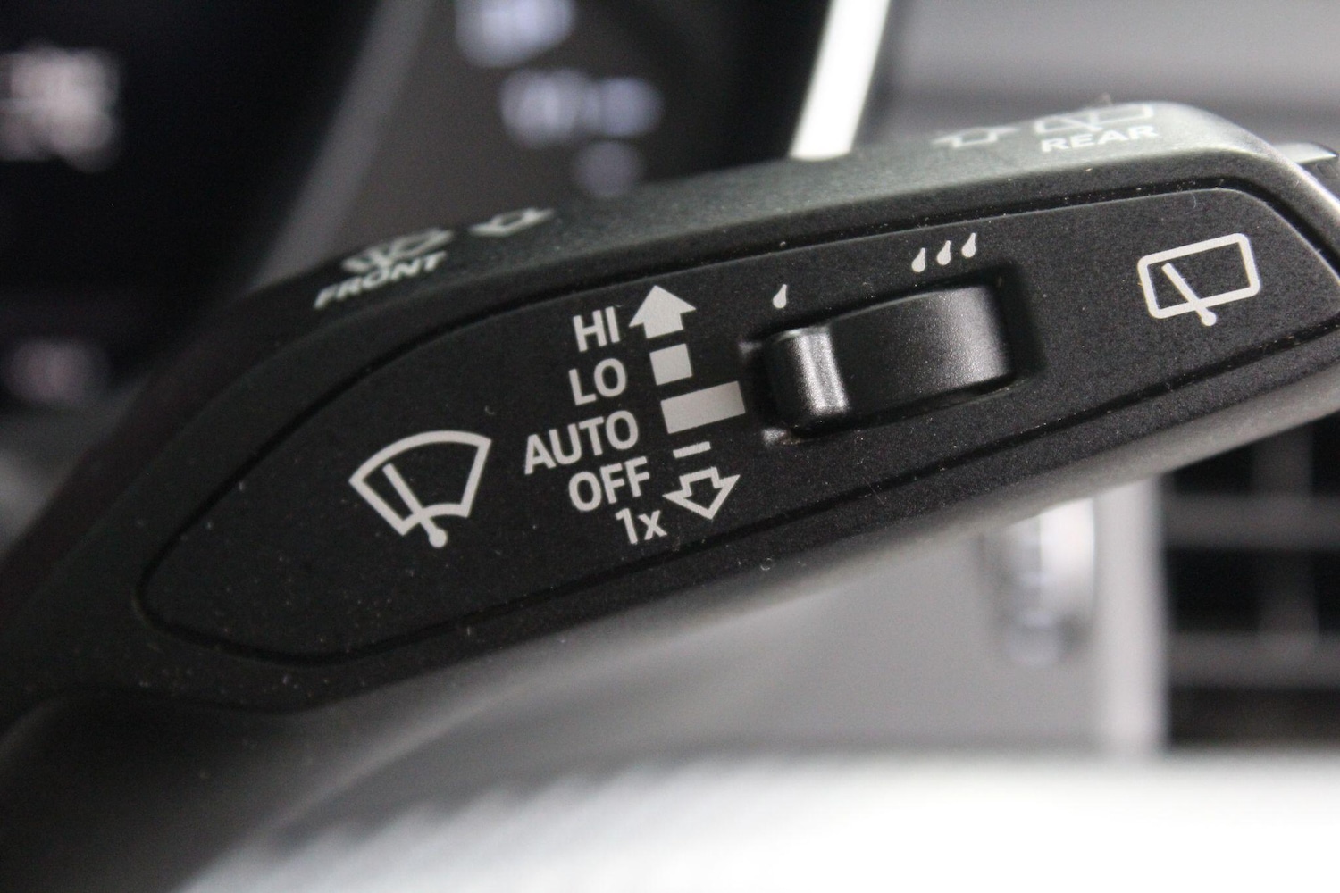 Used Audi RS4 2018 for sale - 76994368: Photo 32