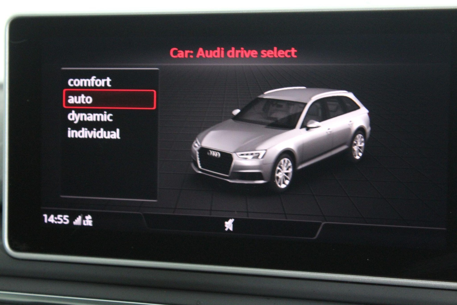 Used Audi RS4 2018 for sale - 76994368: Photo 39